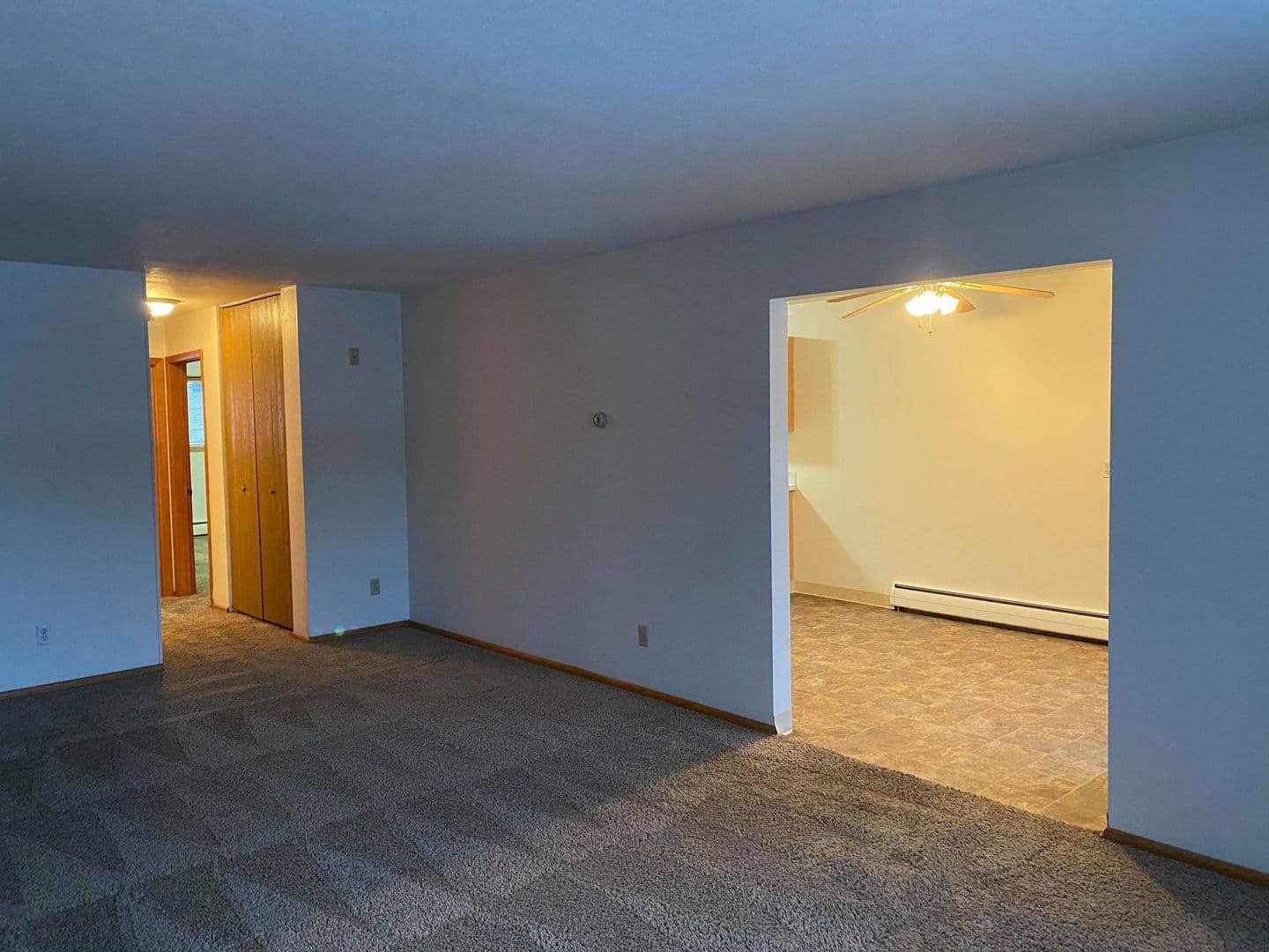 Moorhead Apartment: 924 24th Ave S