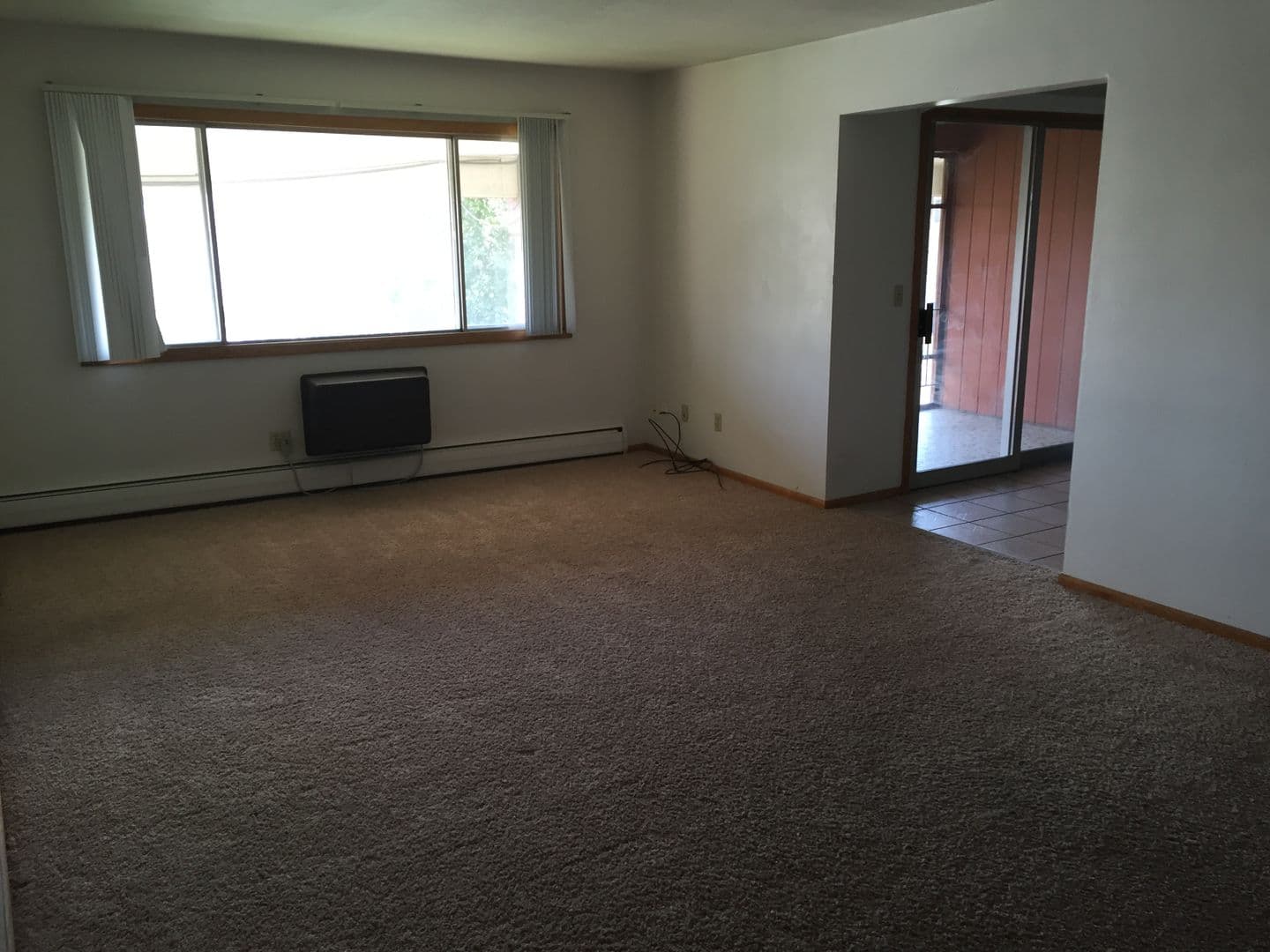 Moorhead Apartment: 924 24th Ave S