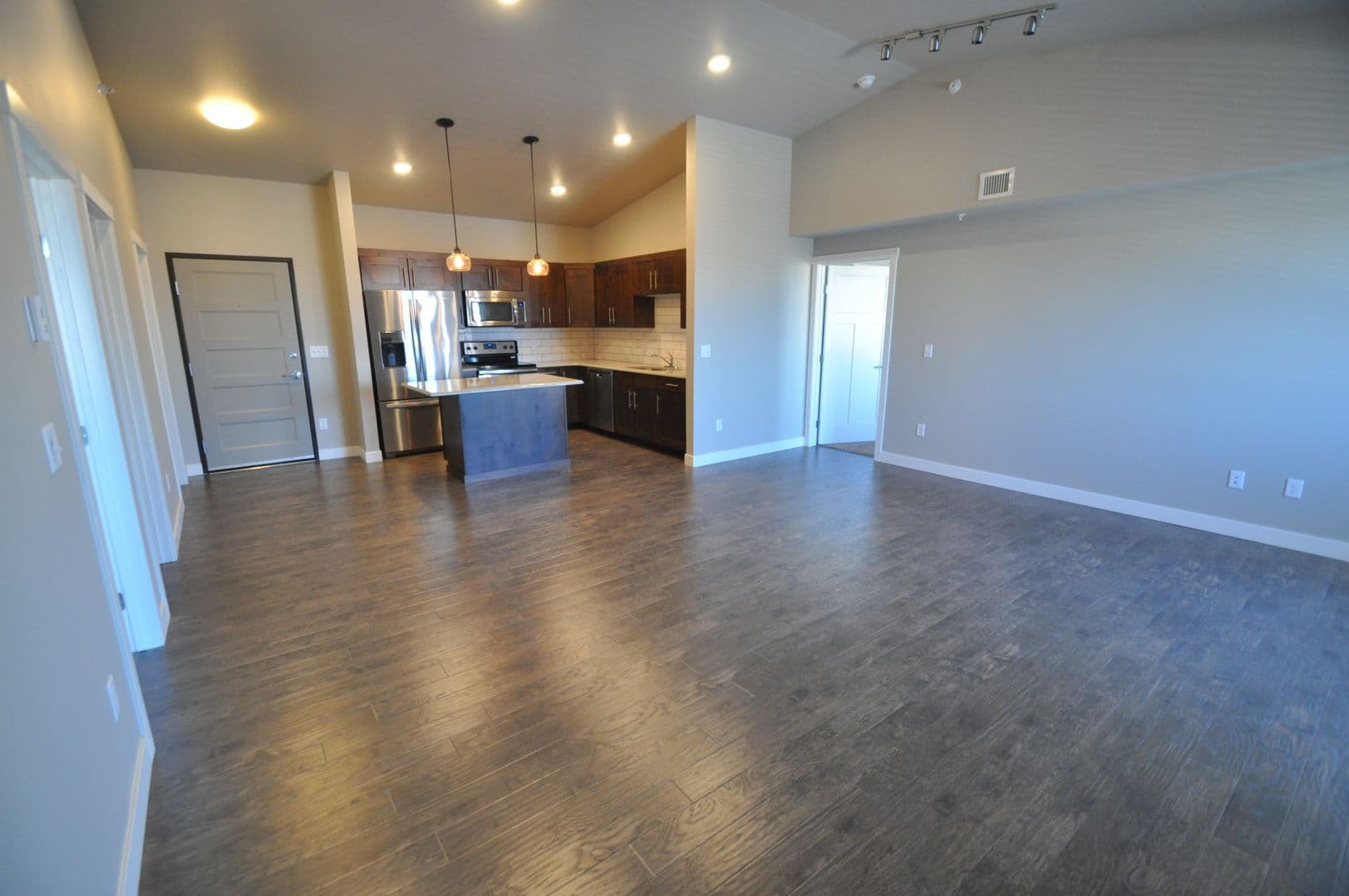 Fargo Apartment: 1632 51st St S
