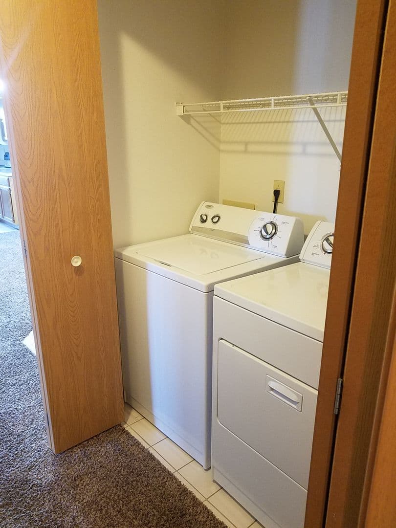 Fargo Apartment: 4902 16th Ave S