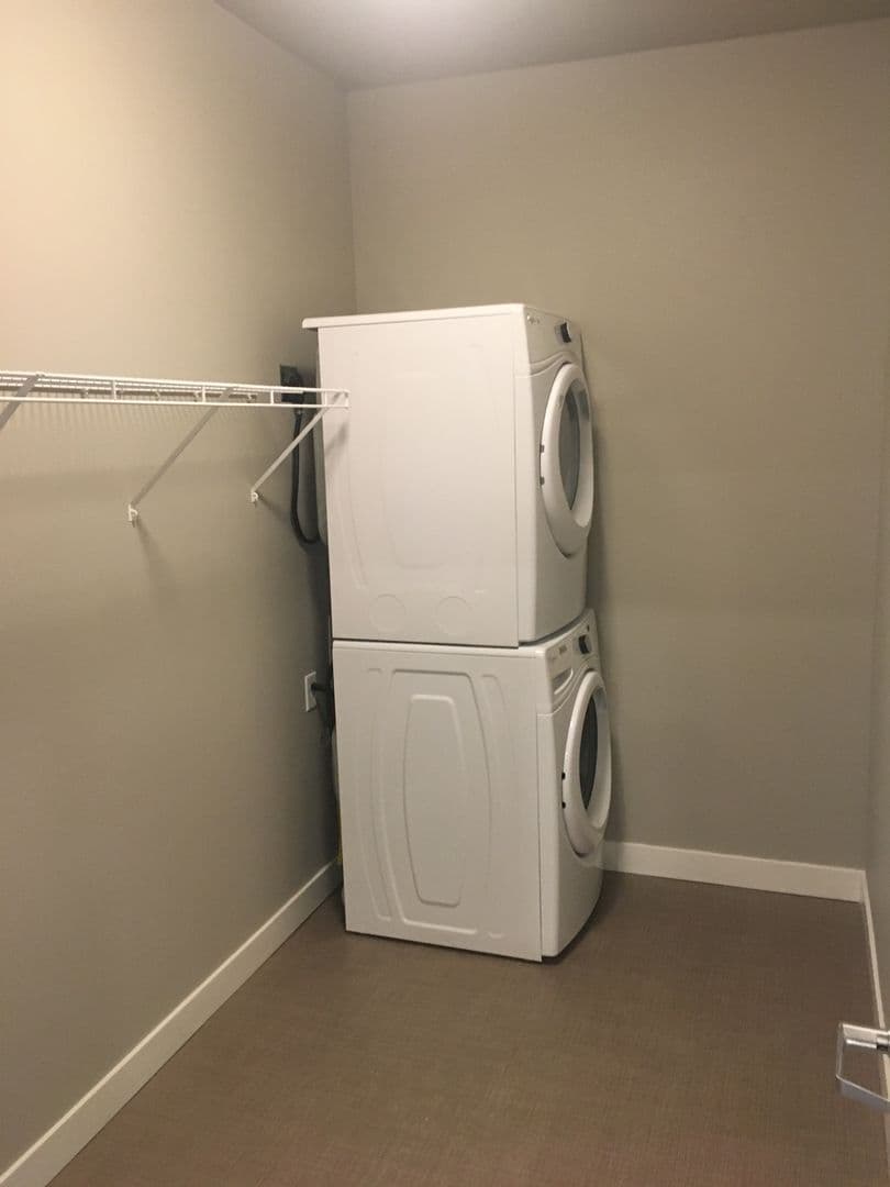 Fargo Apartment: 1632 51st St S