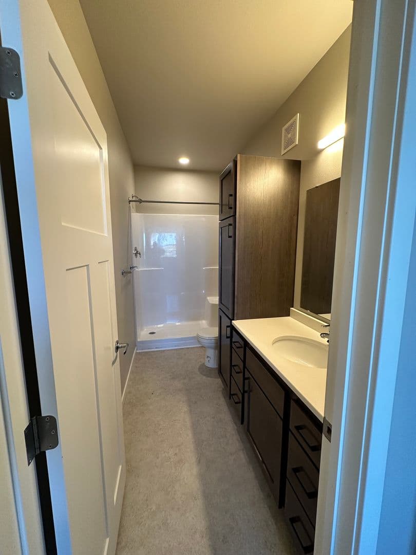 Fargo Apartment: 4711 45th St S