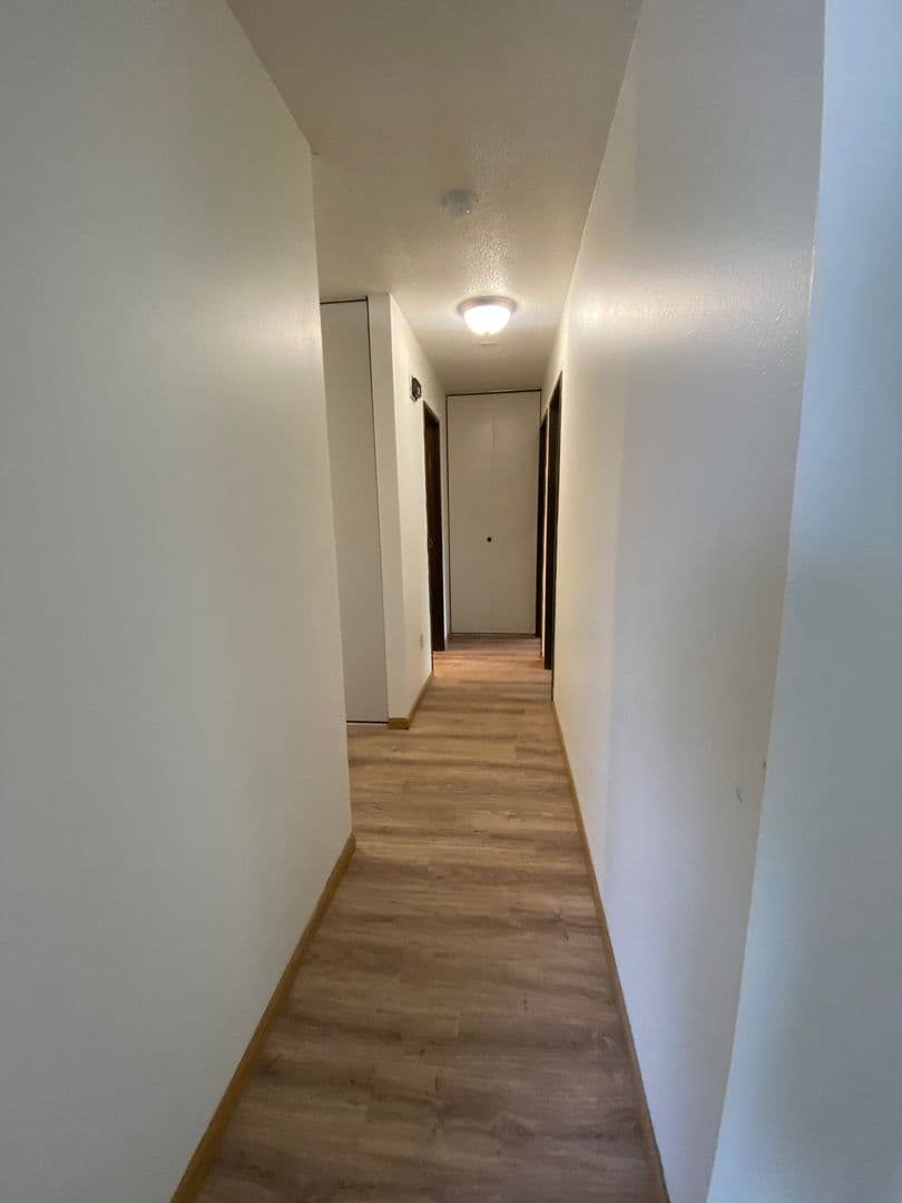 Moorhead Apartment: 1310 28th Ave S