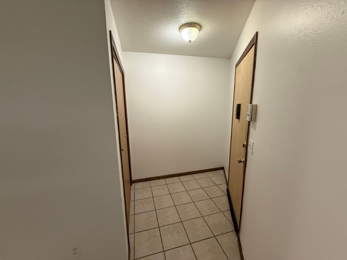 Moorhead Apartment: 1308 27th Ave S