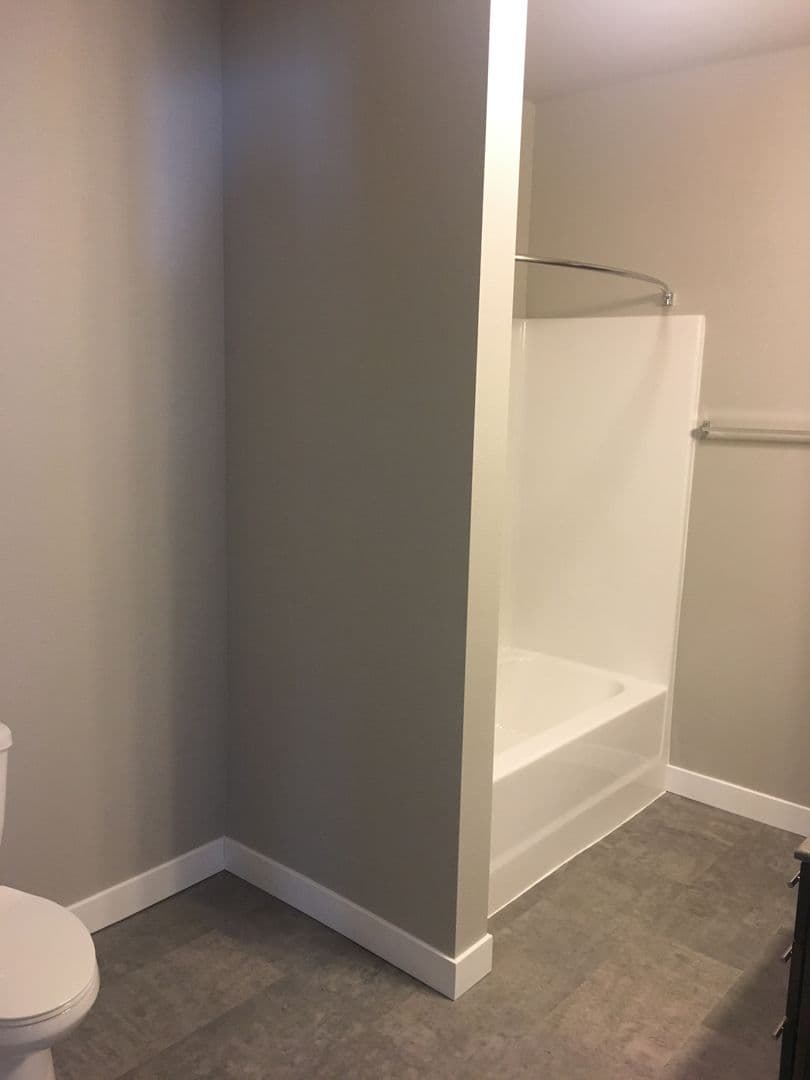 Fargo Apartment: 1632 51st St S
