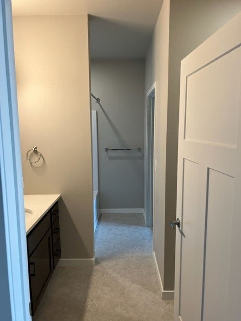 Fargo Apartment: 4711 45th St S