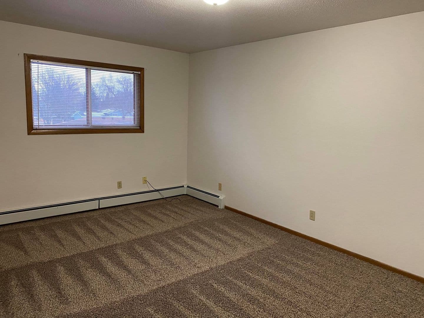 Moorhead Apartment: 2610 11th St S