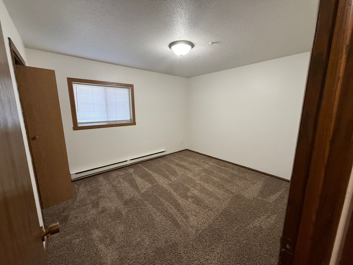Moorhead Apartment: 1308 27th Ave S