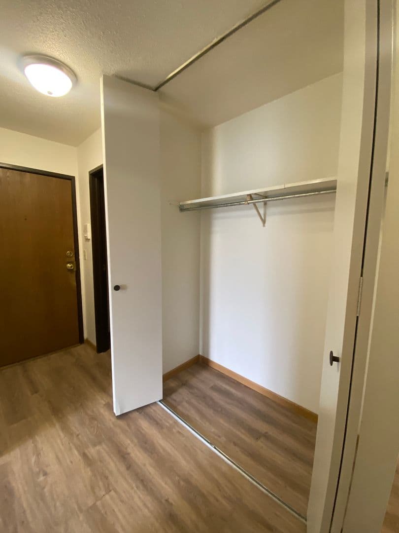 Moorhead Apartment: 1310 28th Ave S