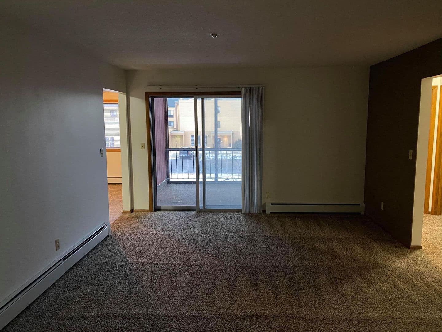 Moorhead Apartment: 2610 11th St S