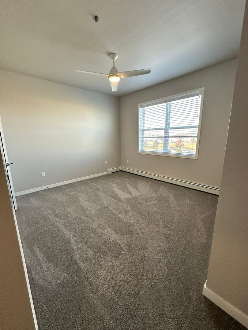 Fargo Apartment: 4711 45th St S