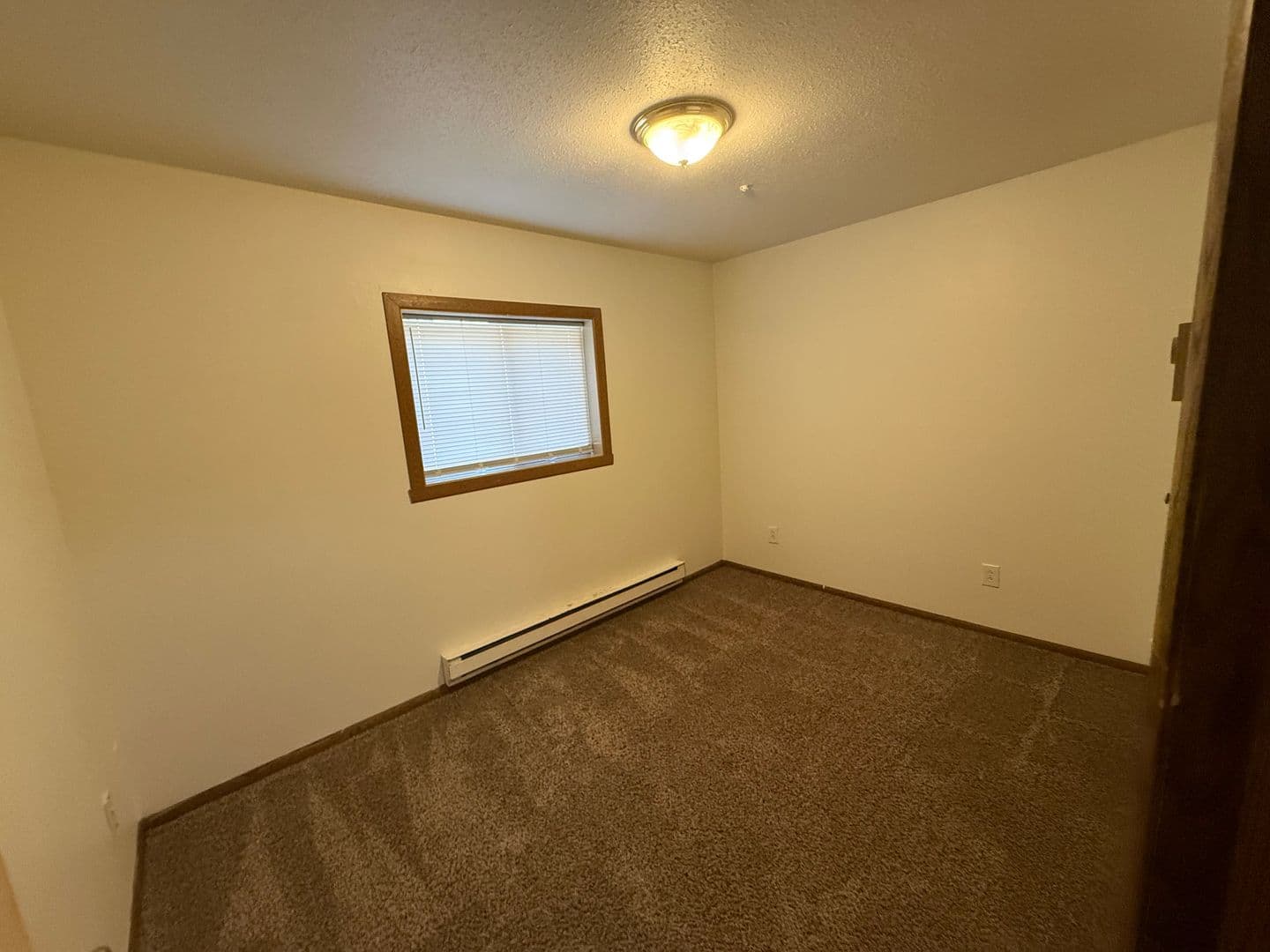Moorhead Apartment: 1308 27th Ave S