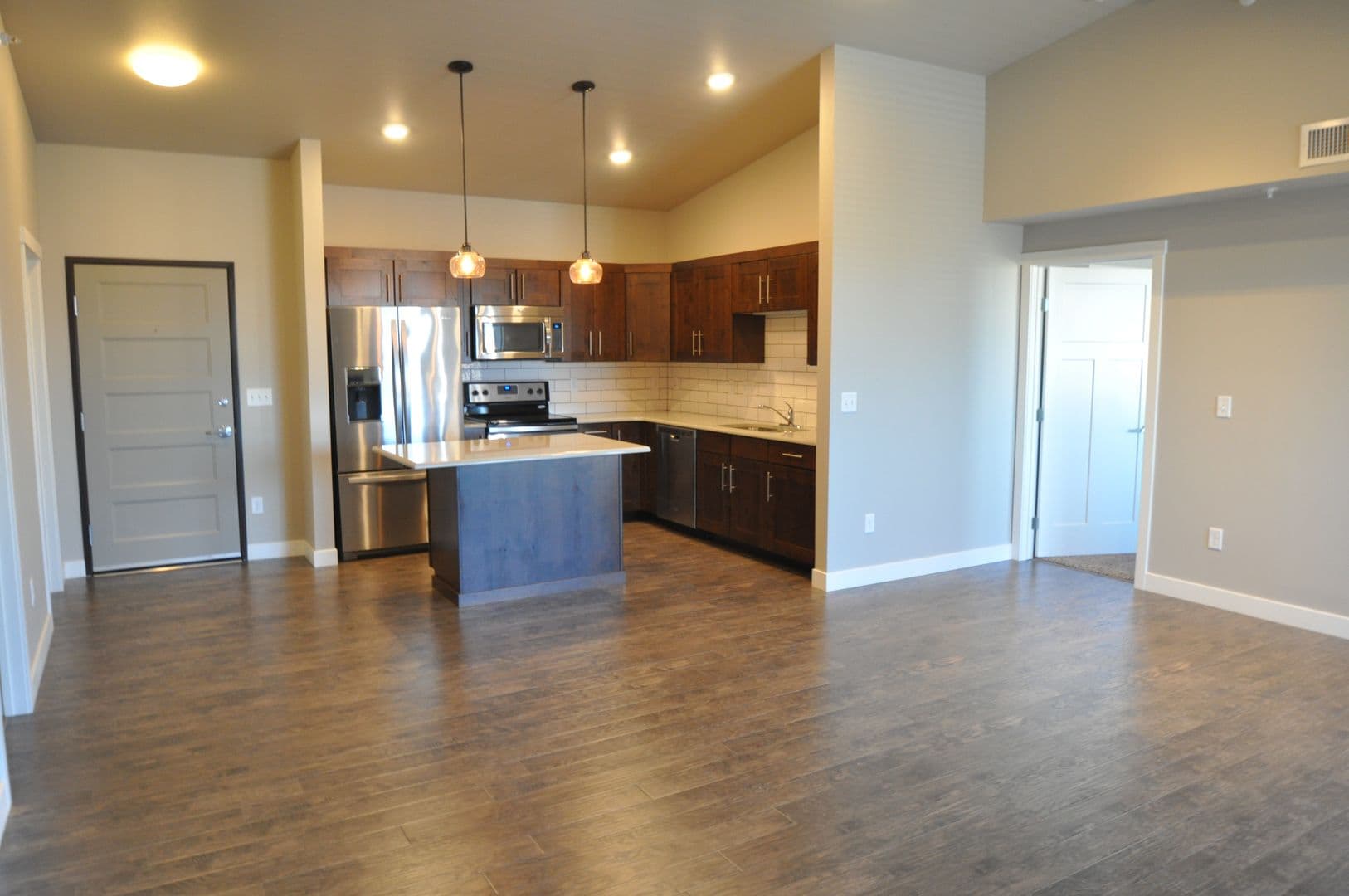 Fargo Apartment: 1632 51st St S