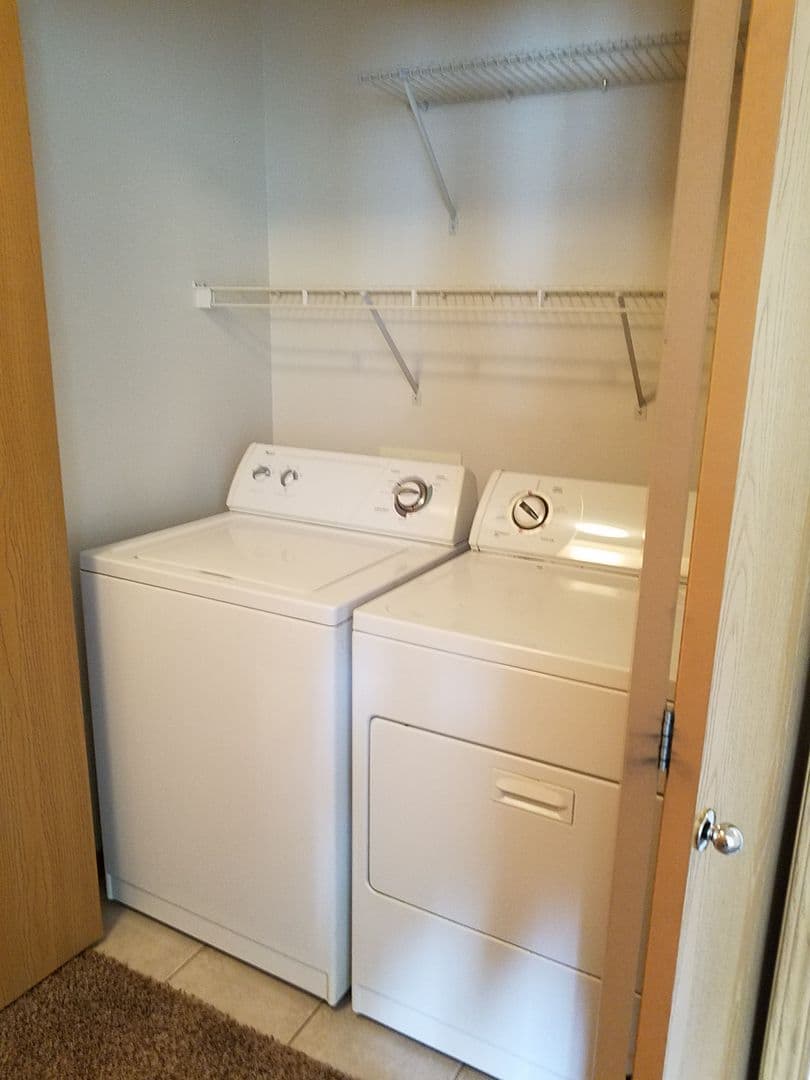 Fargo Apartment: 5002 16th Ave S