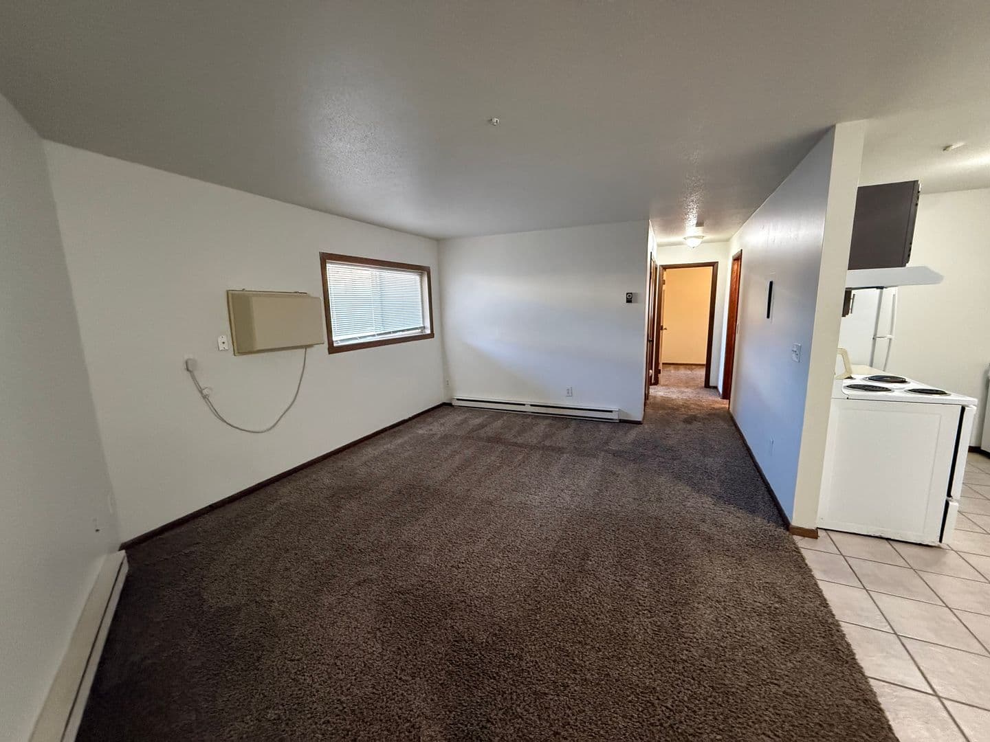 Moorhead Apartment: 1308 27th Ave S