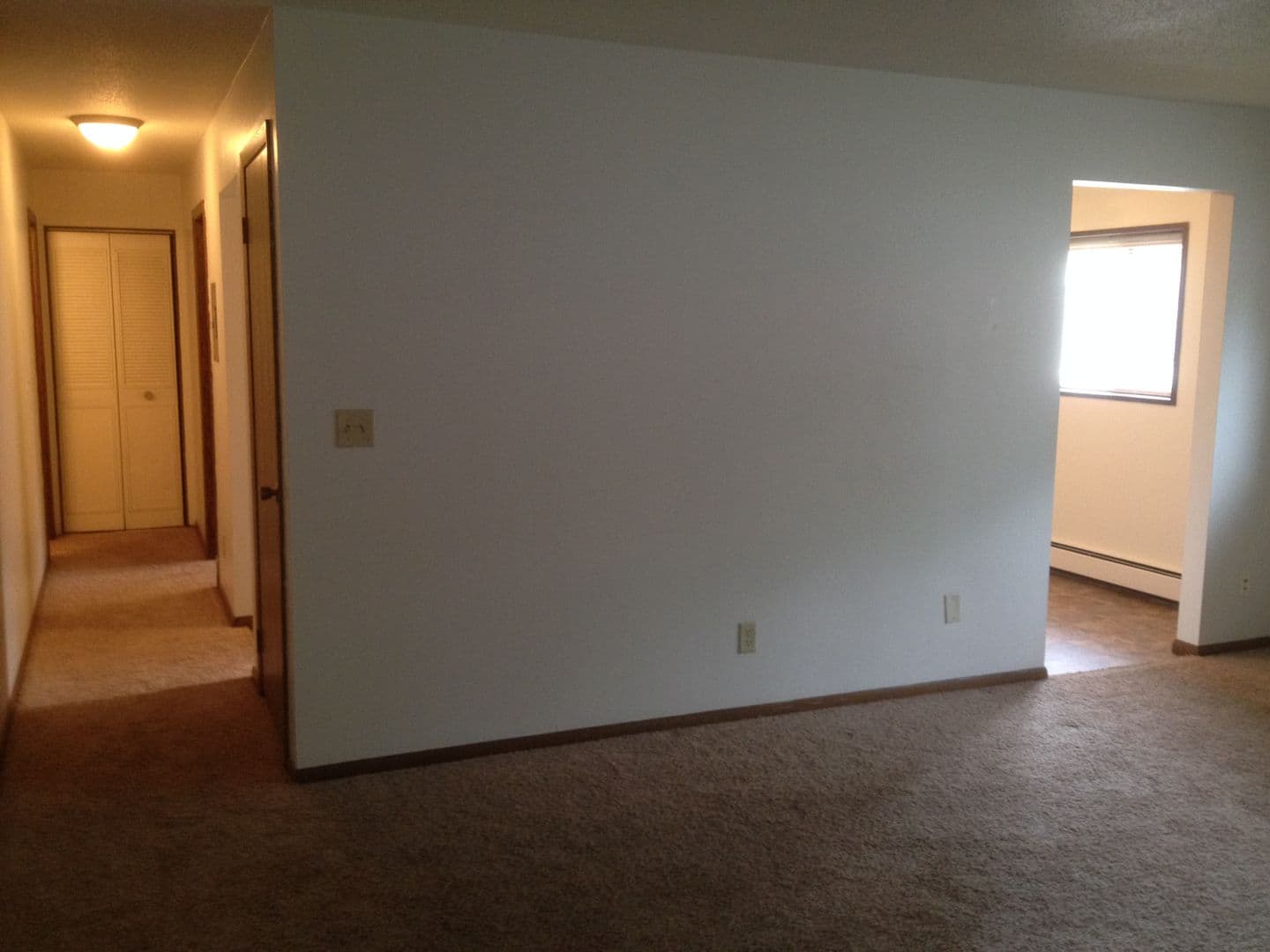 Moorhead Apartment: 1206 27th Ave S