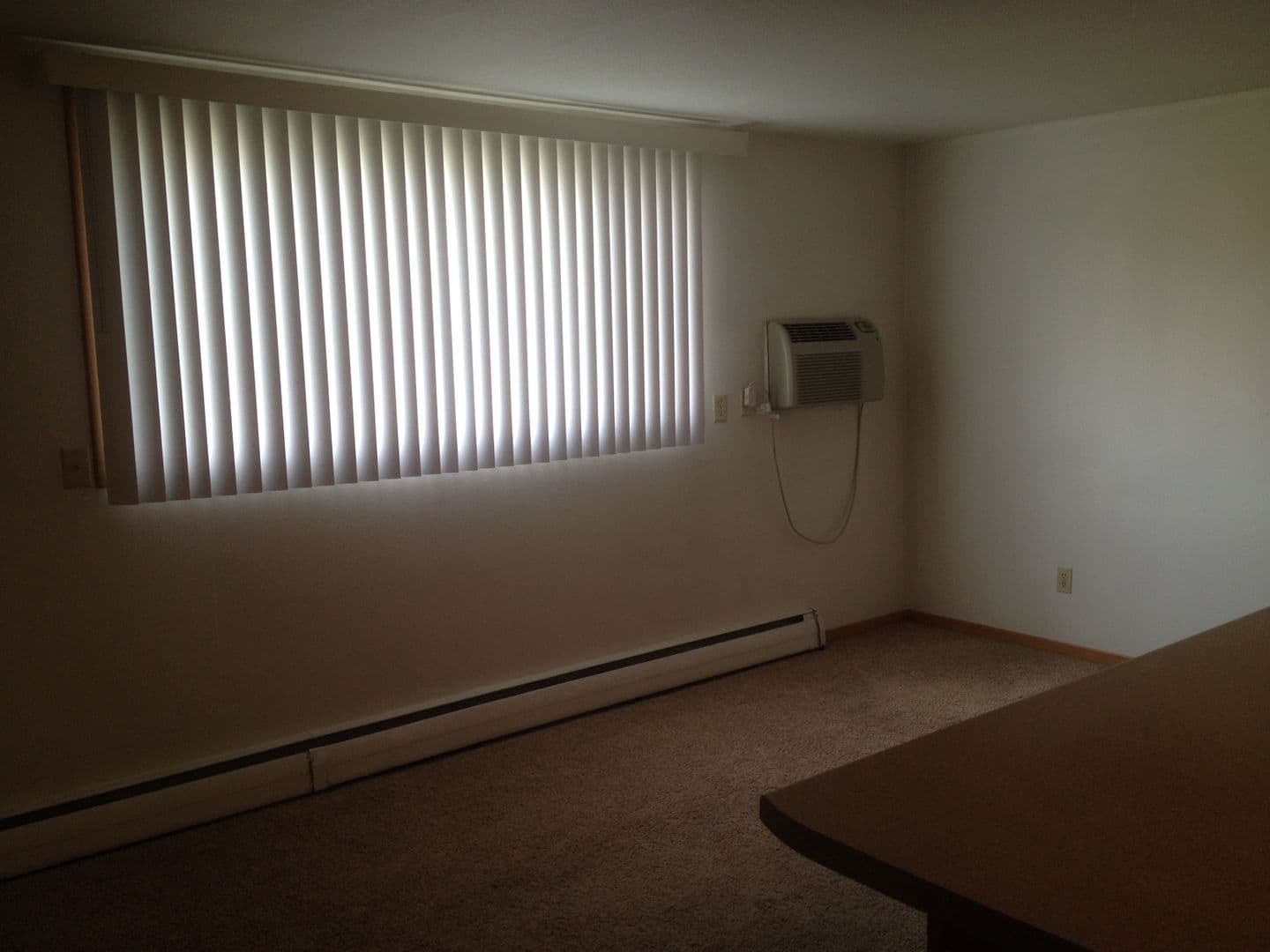Moorhead Apartment: 2310 10th St S