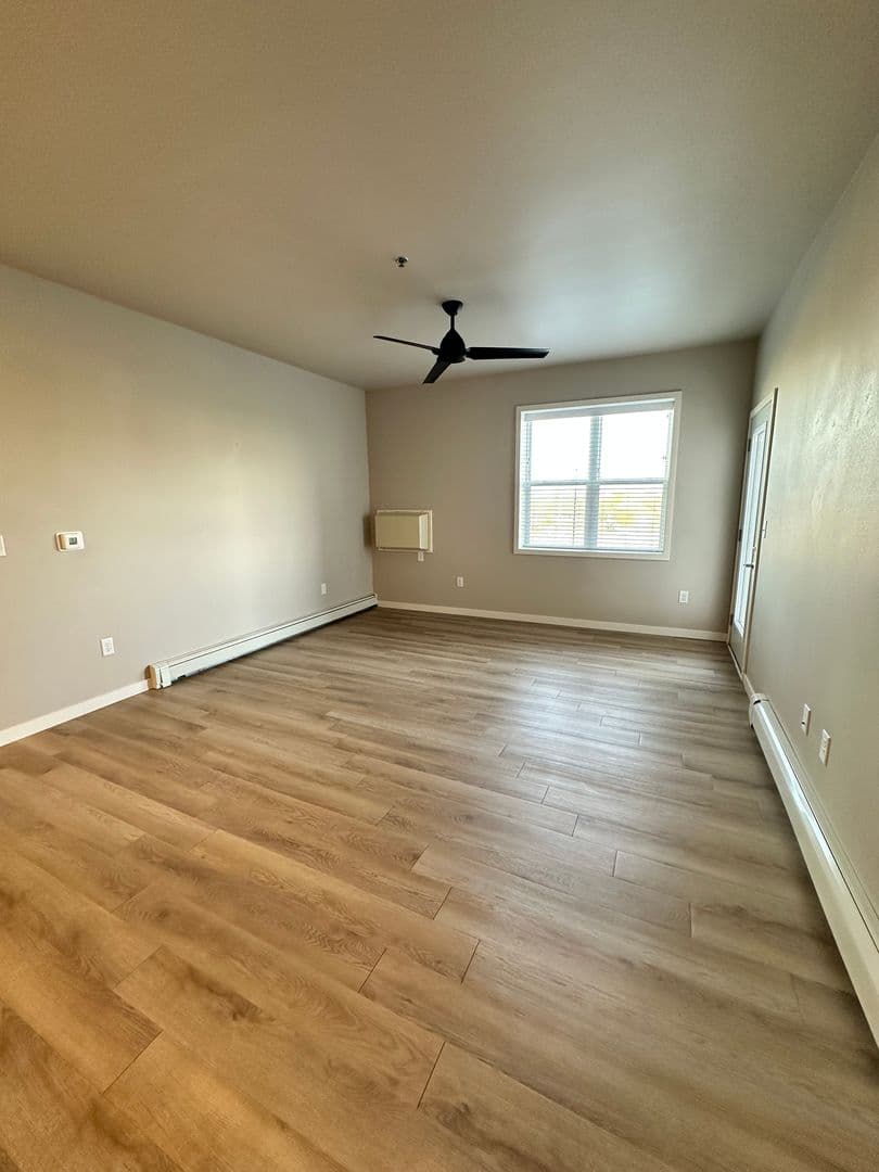 Fargo Apartment: 4711 45th St S