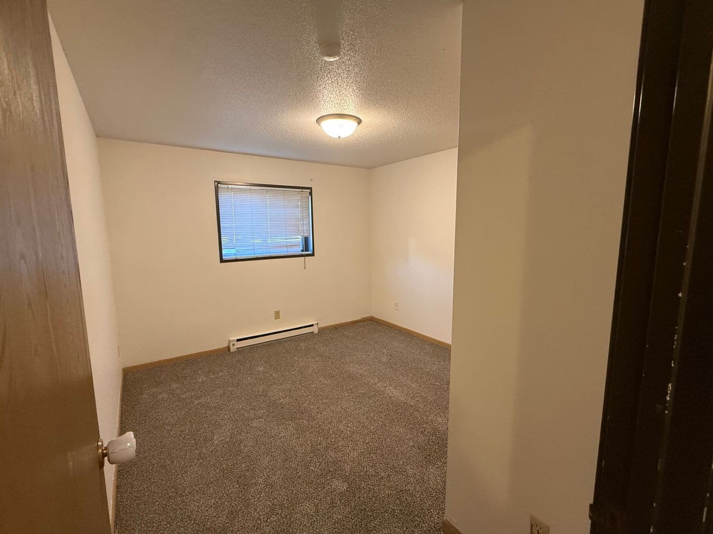 Moorhead Apartment: 1220 28th Ave S