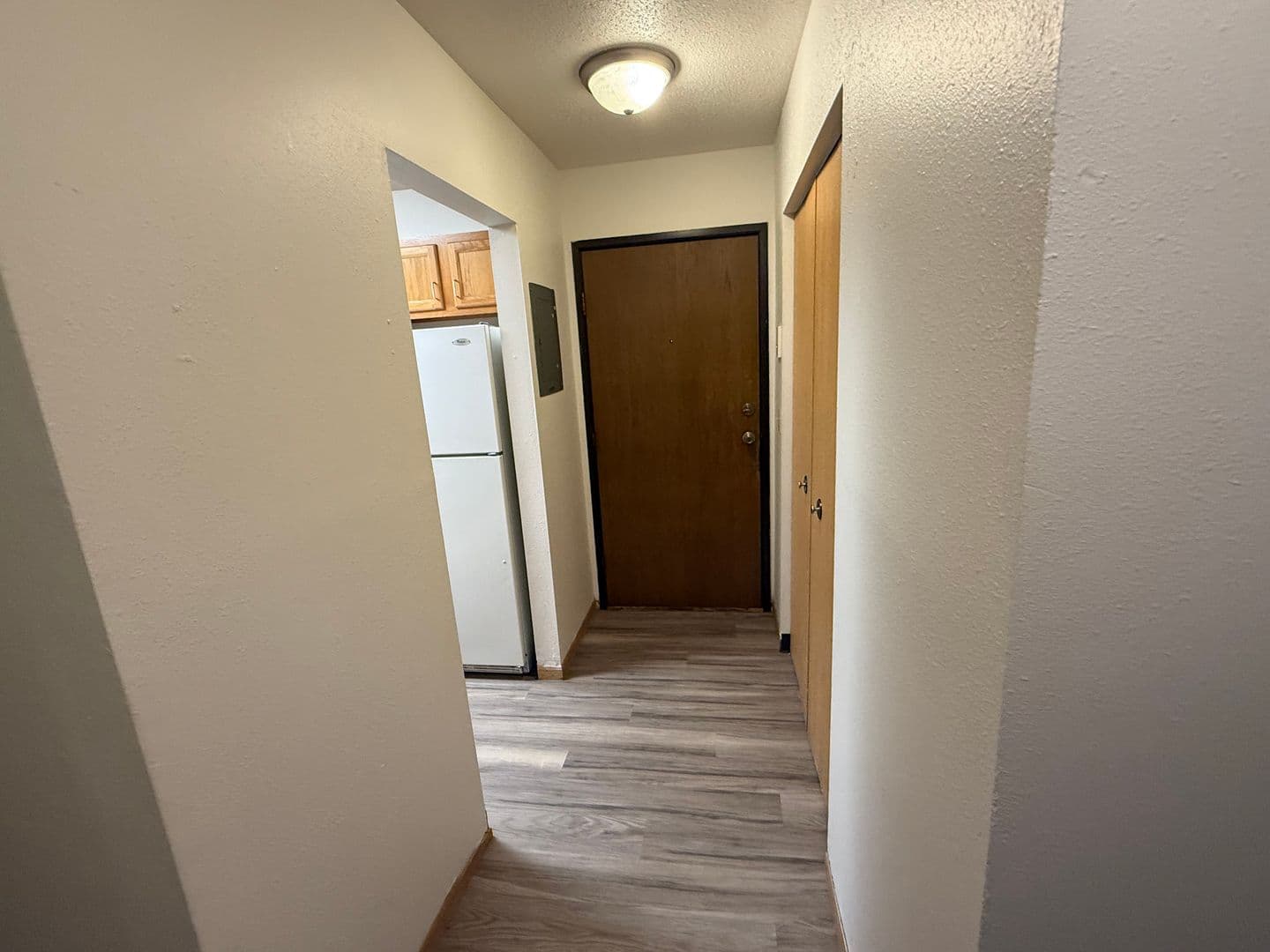 Moorhead Apartment: 1220 28th Ave S
