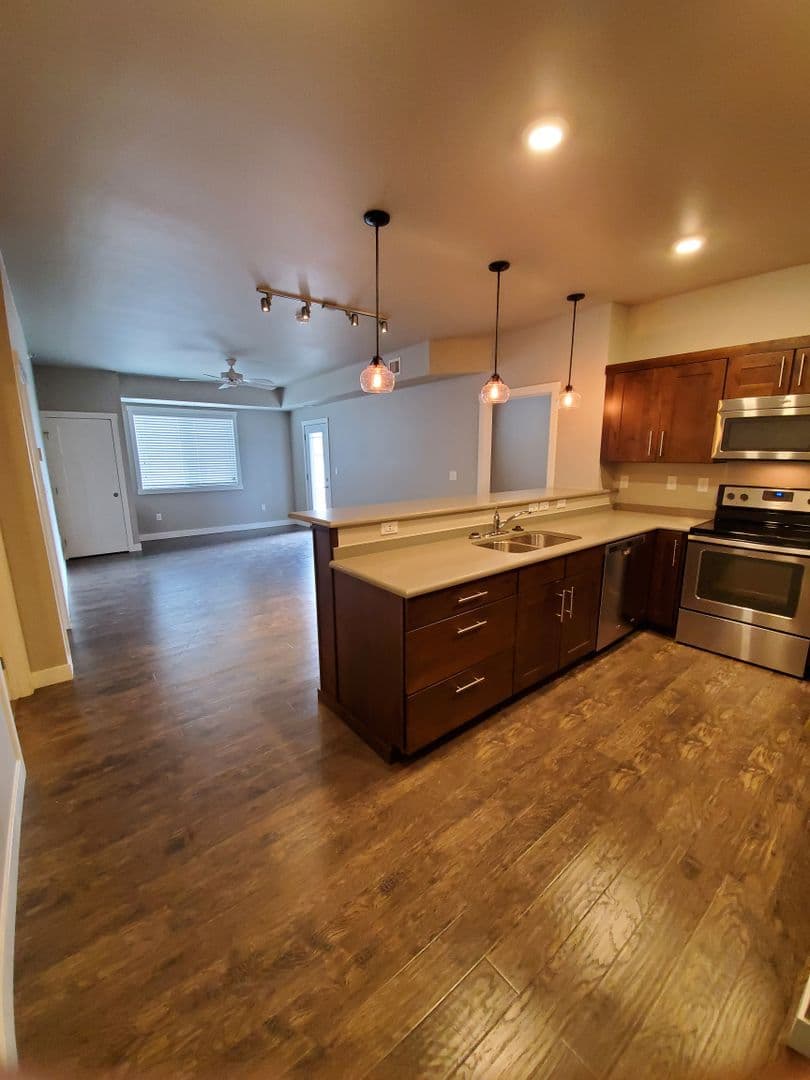 Fargo Apartment: 1632 51st St S