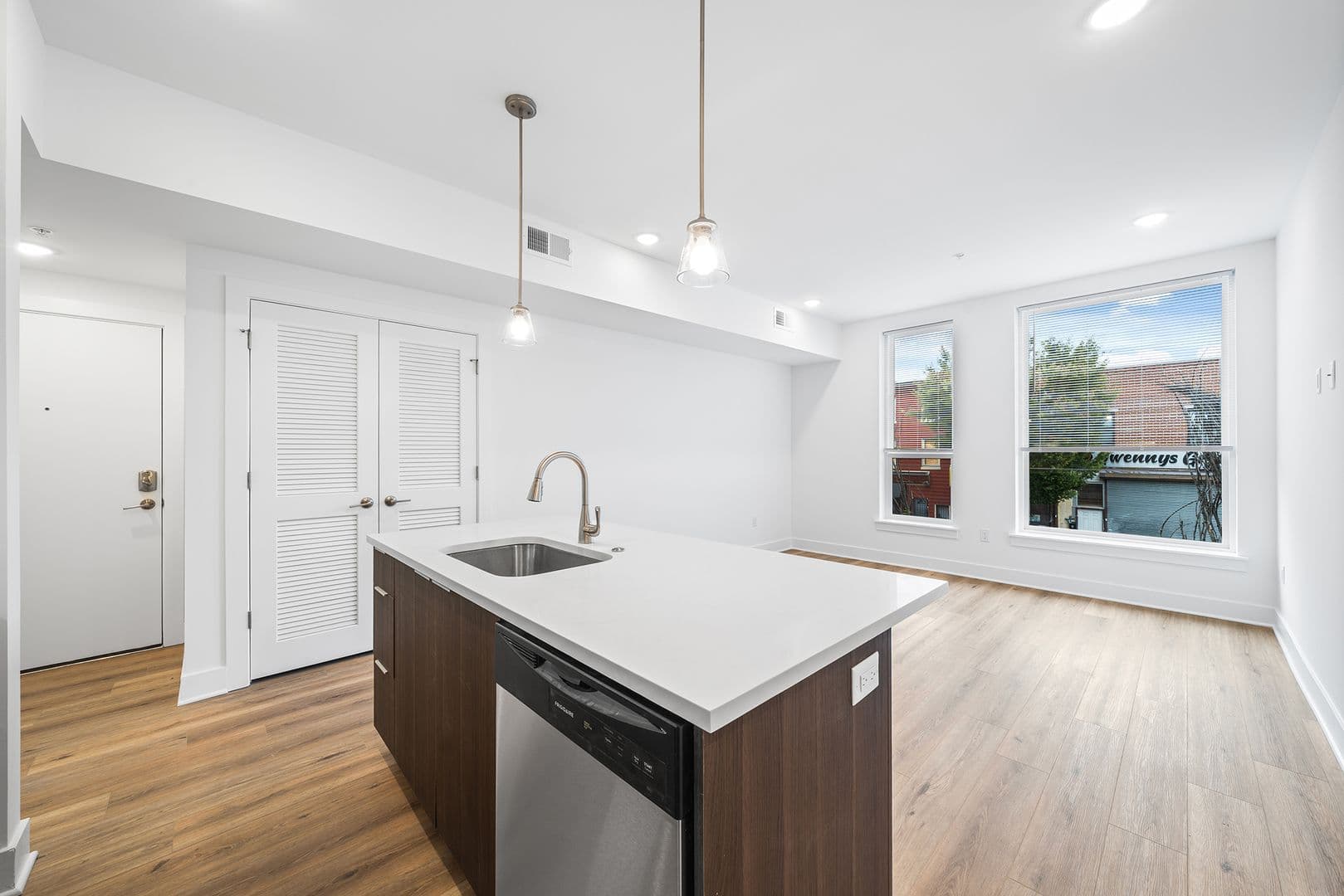 Philadelphia Apartment: 4324 Lancaster Ave
