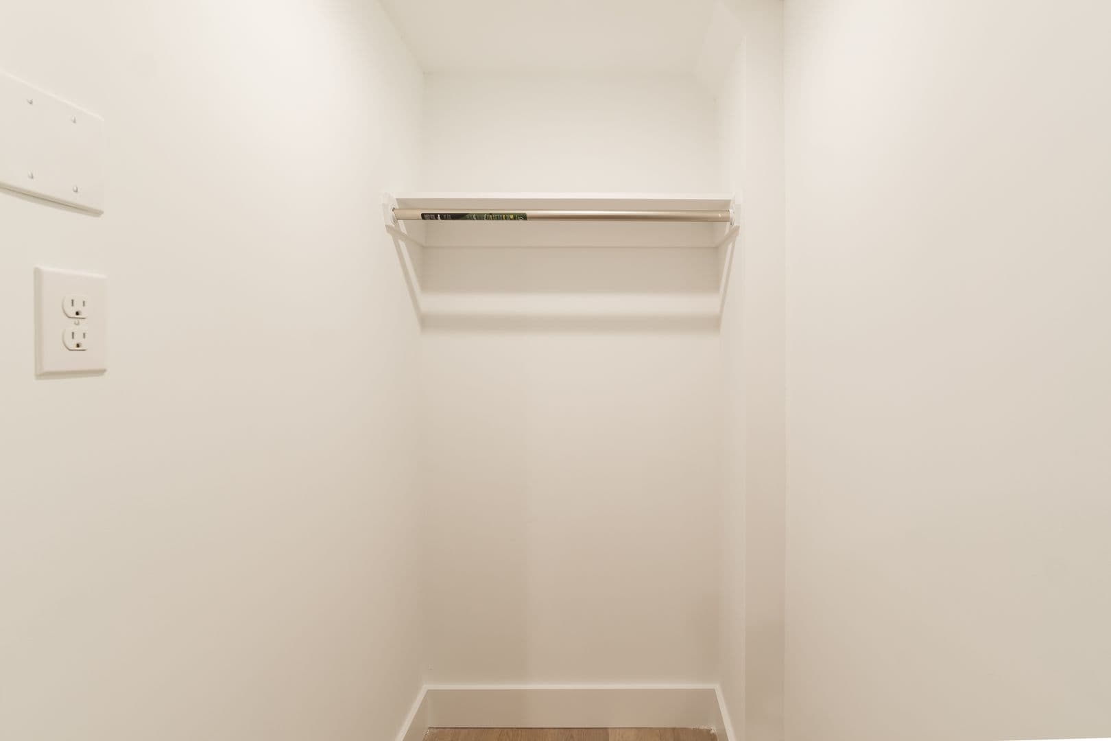 Philadelphia Apartment: 5900 Germantown Ave