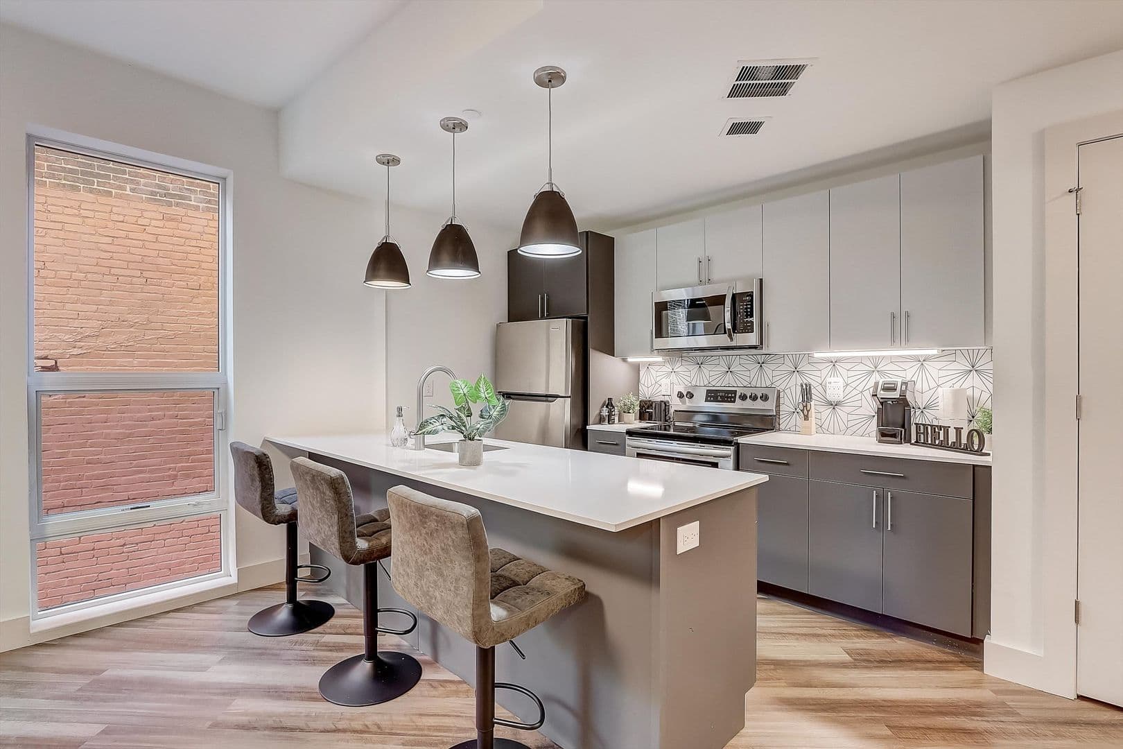Philadelphia Apartment: 3029 Glenwood St