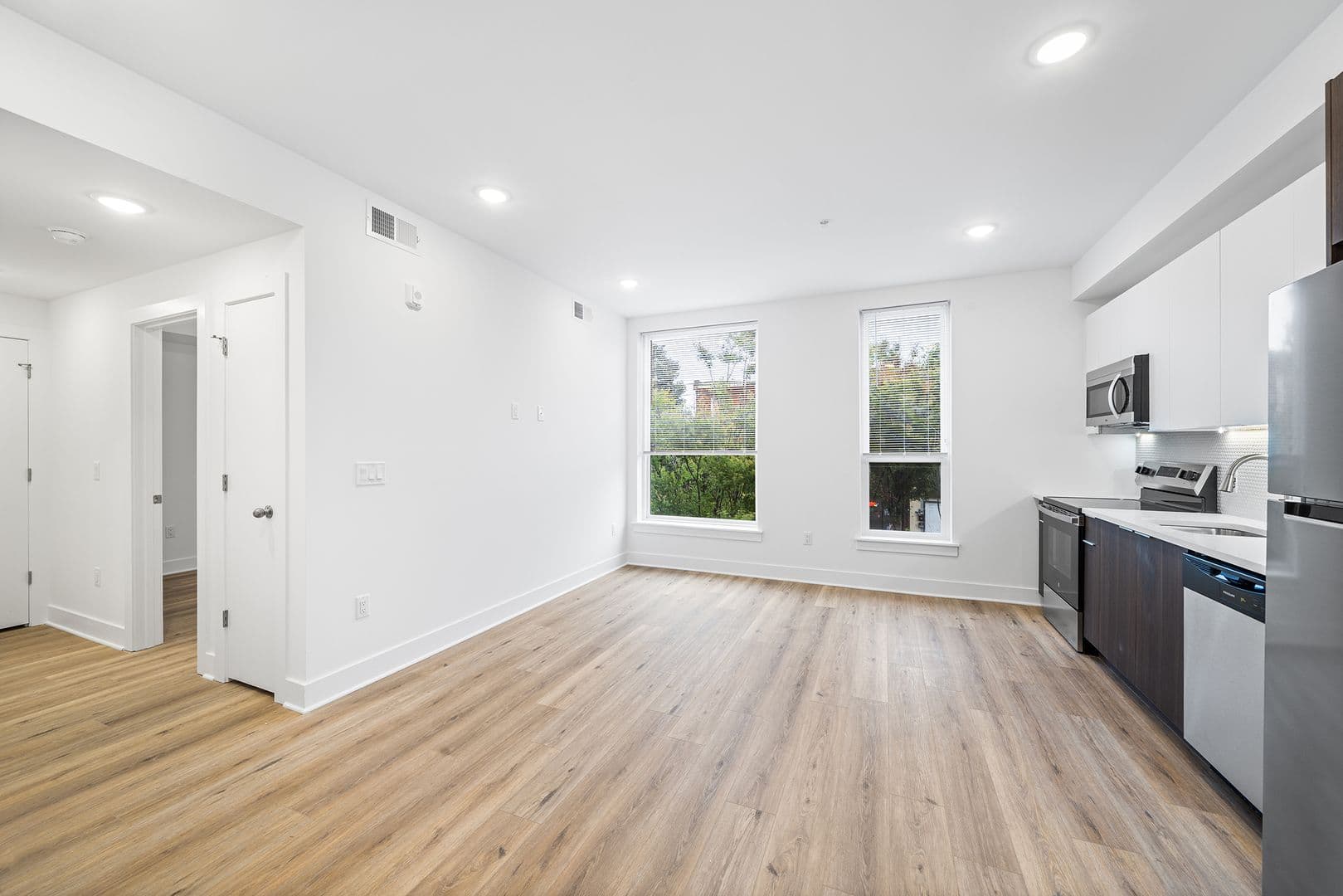 Philadelphia Apartment: 4324 Lancaster Ave