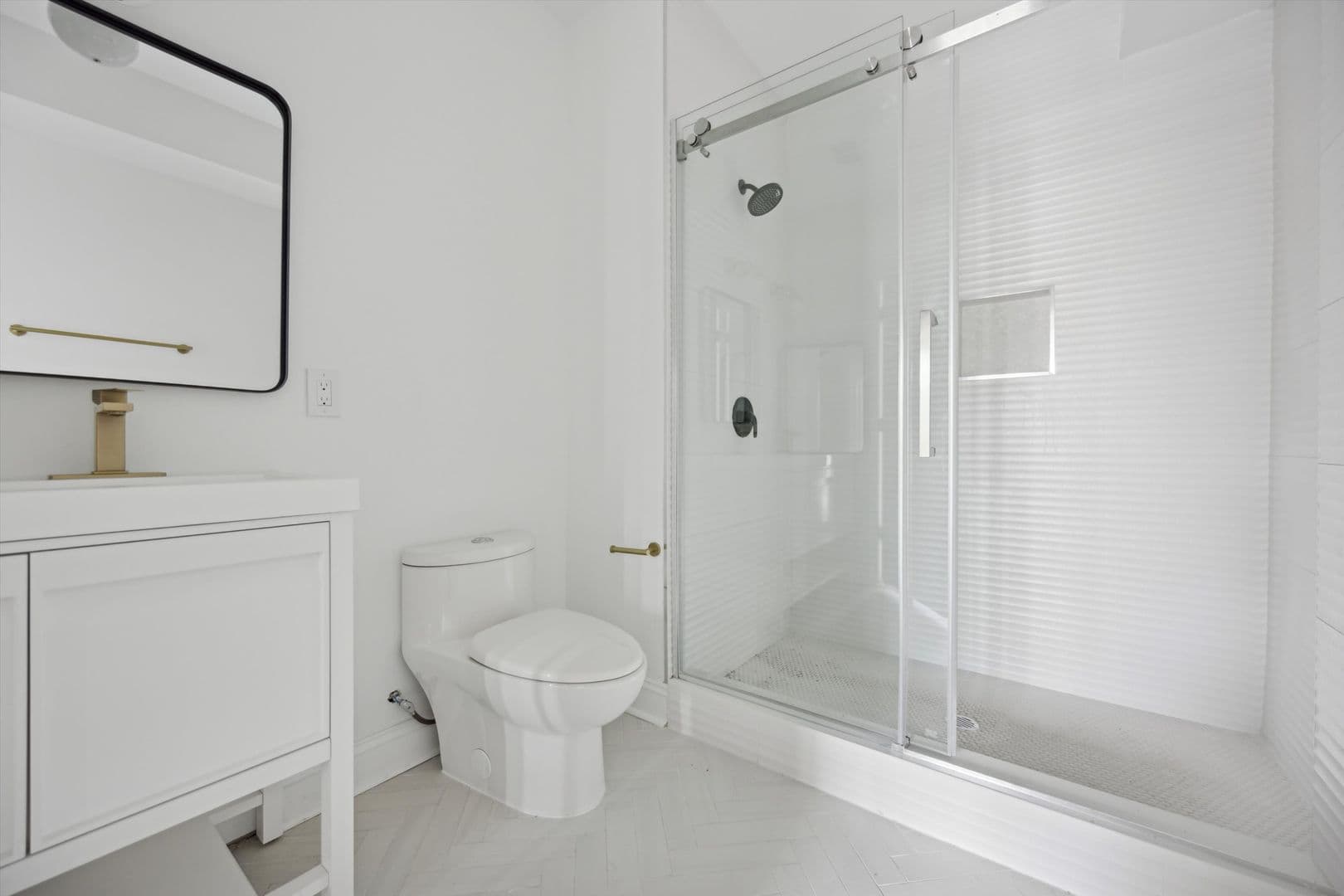 Philadelphia Apartment: 1614 Ridge Ave