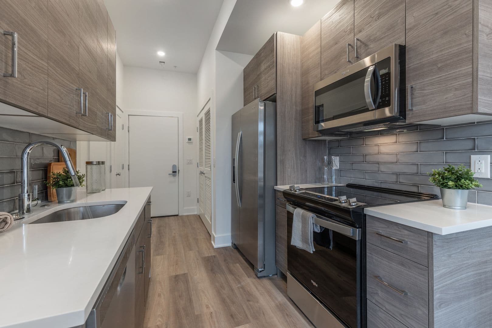 Philadelphia Apartment: 5545 Pulaski Avenue