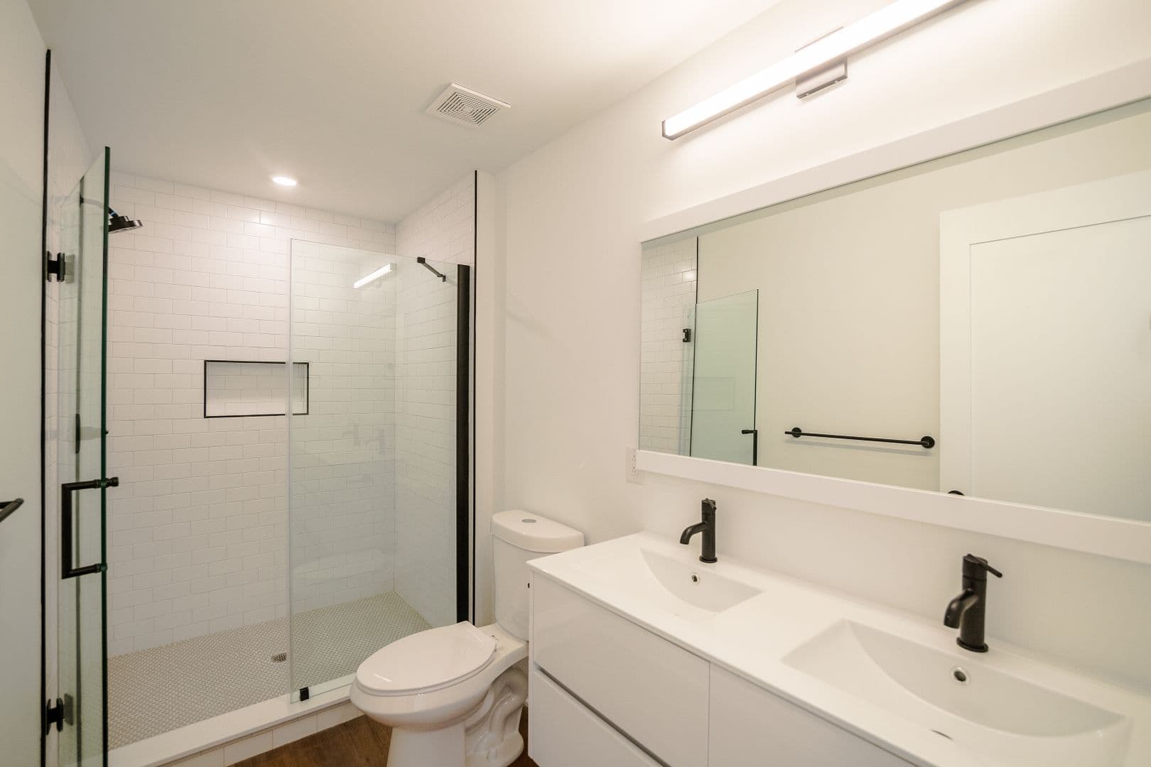 Philadelphia Apartment: 5904 Germantown Ave