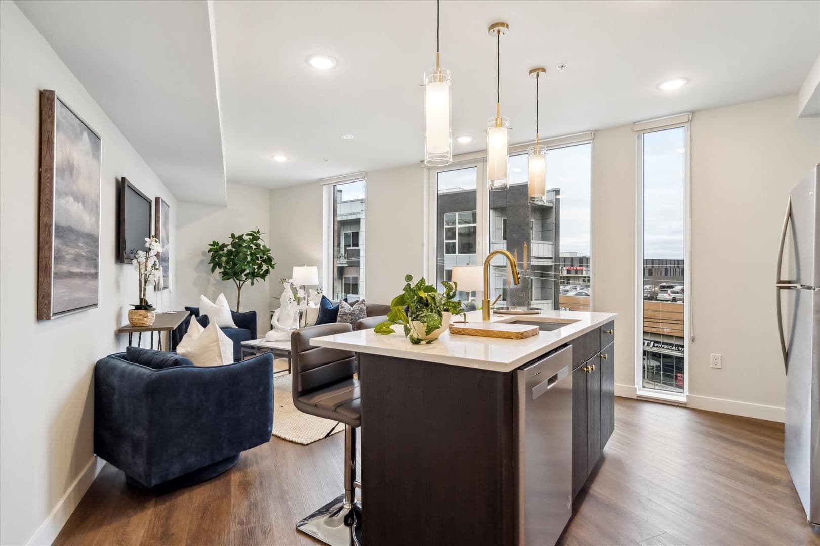 Philadelphia Apartment: 1102 Germantown Avenue