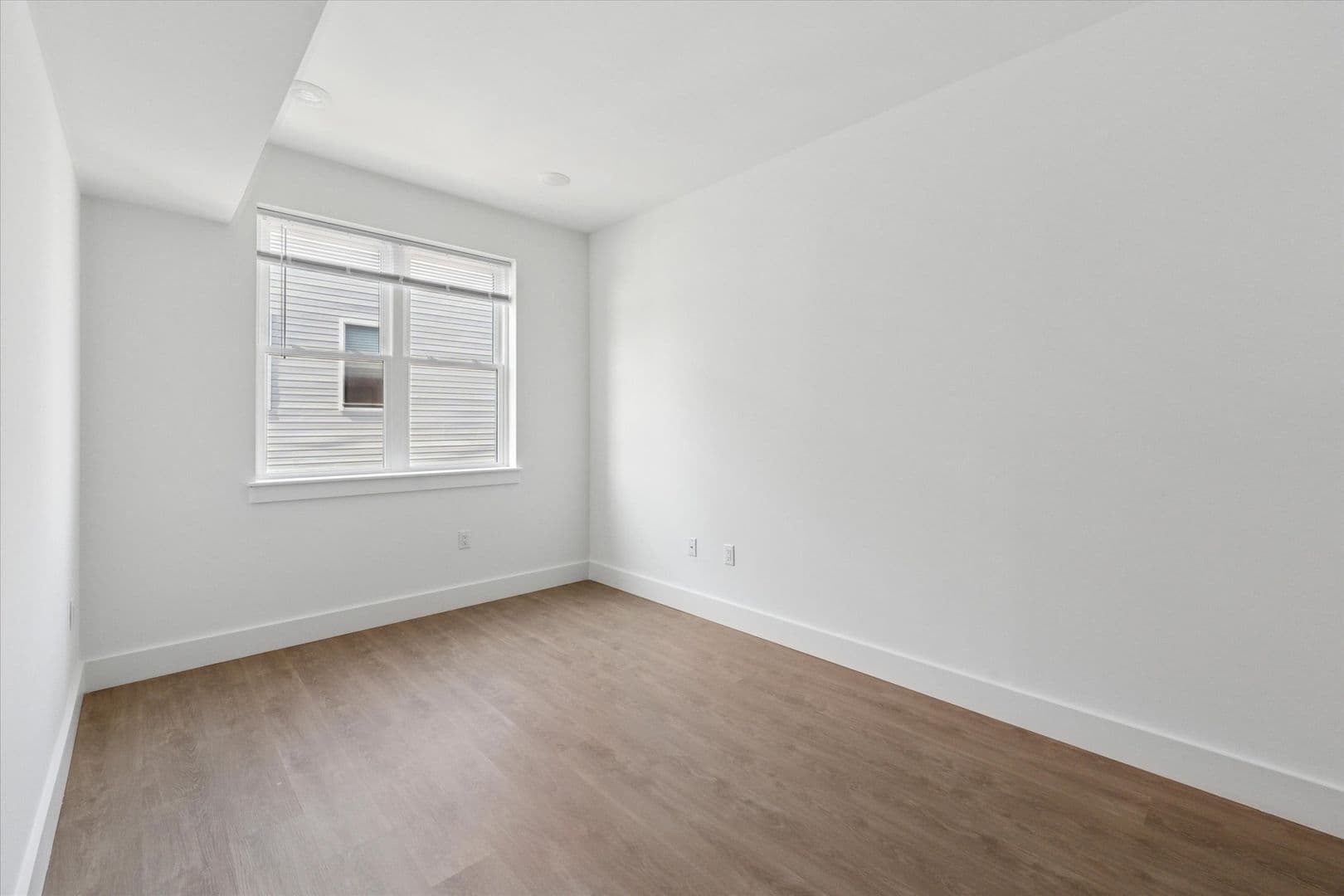 Philadelphia Apartment: 2520 N Front Street