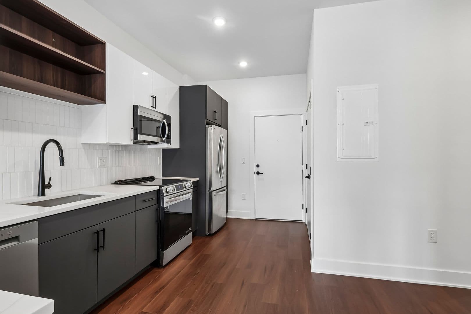 Jenkintown Apartment: 501 Washington Ln