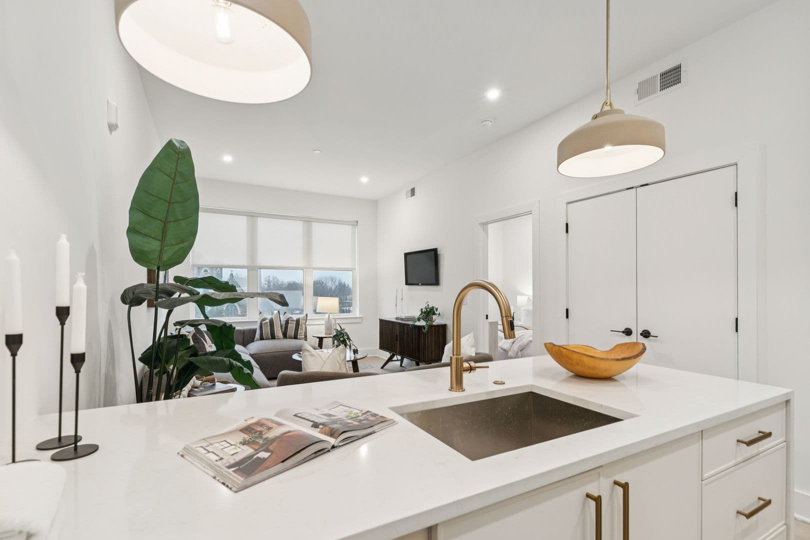 Philadelphia Apartment: 20-30 W Allens Ln