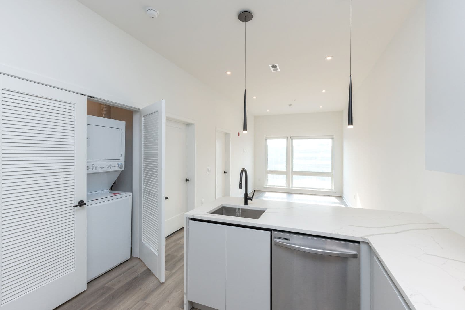Philadelphia Apartment: 3120 W Jefferson Street