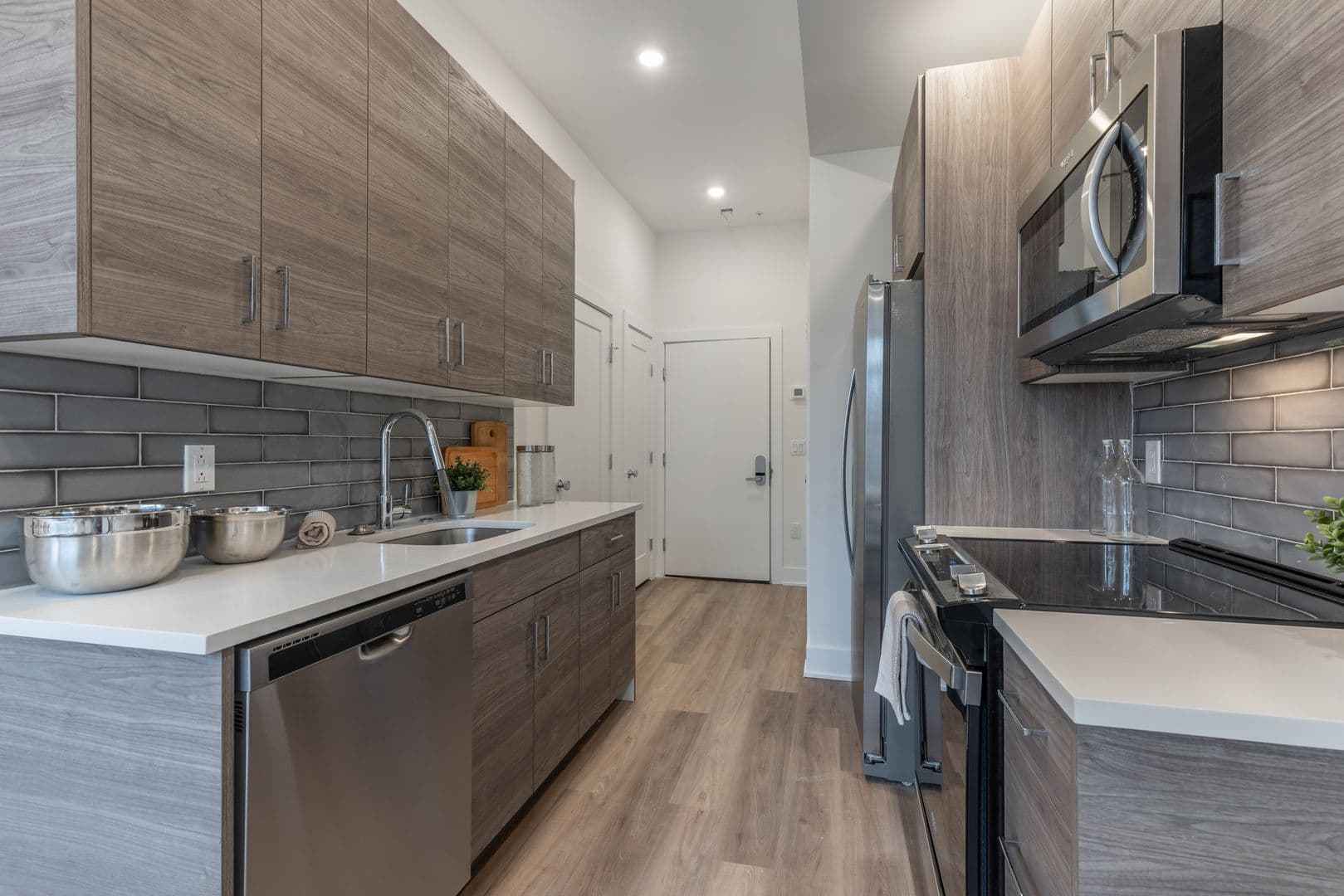 Philadelphia Apartment: 5545 Pulaski Avenue