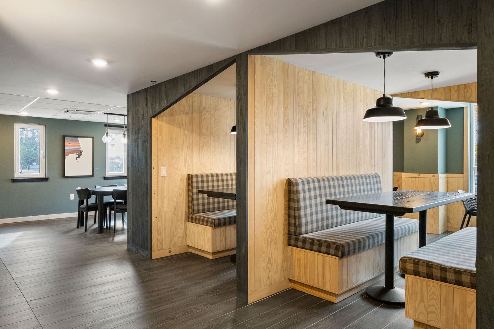 Philadelphia Apartment: 3449 Scotts Ln