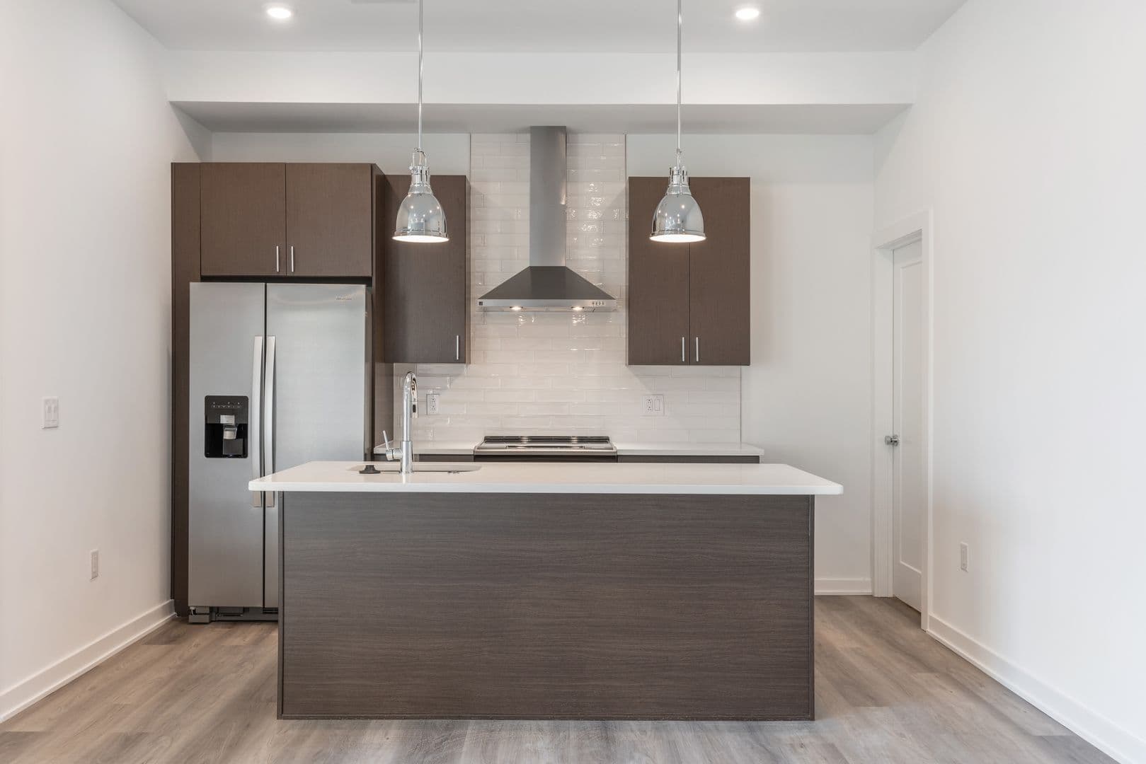 Philadelphia Apartment: 710 N 16th St