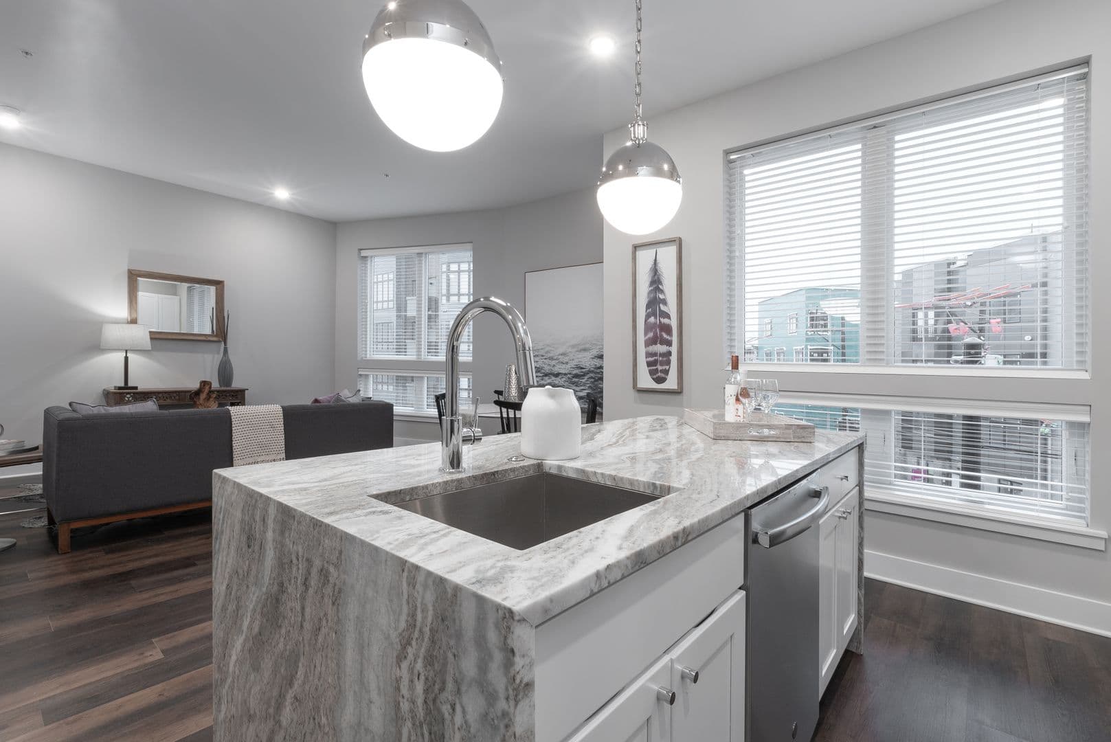 Philadelphia Apartment: 1555 Ridge Avenue