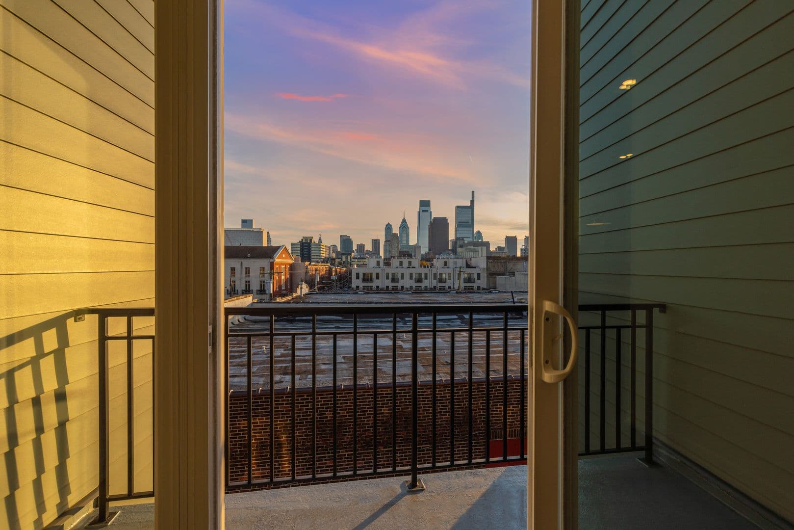 Philadelphia Apartment: 710 N 16th St