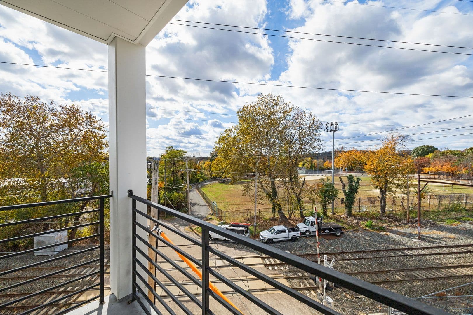 Philadelphia Apartment: 3449 Scotts Ln
