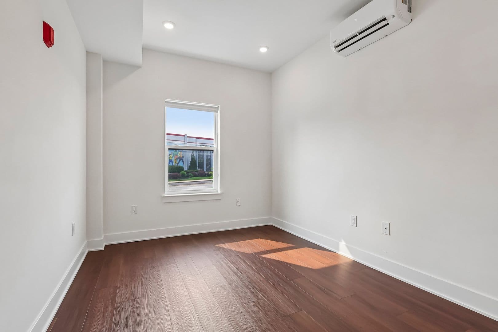 Jenkintown Apartment: 501 Washington Ln