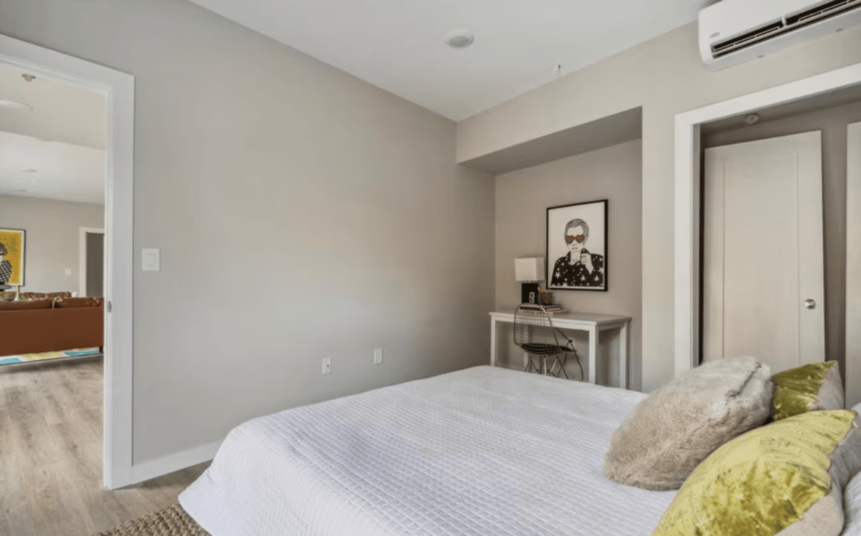 Philadelphia Apartment: 3515 Midvale Ave