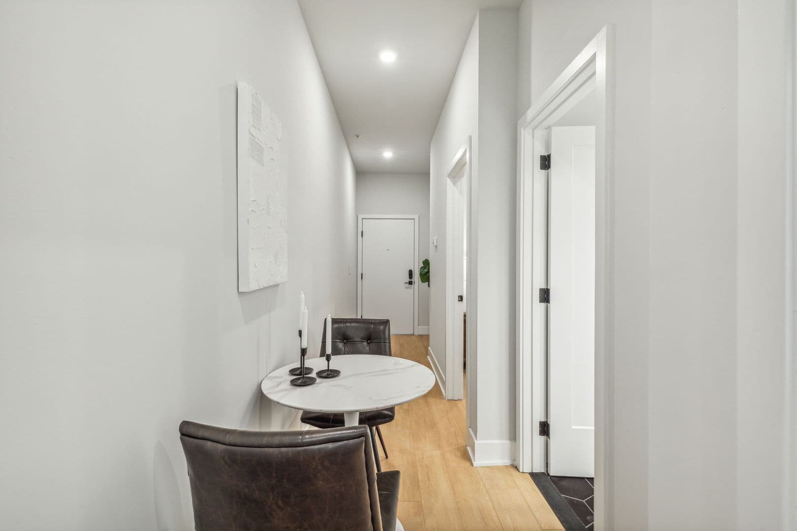 Philadelphia Apartment: 6910 Ridge Avenue