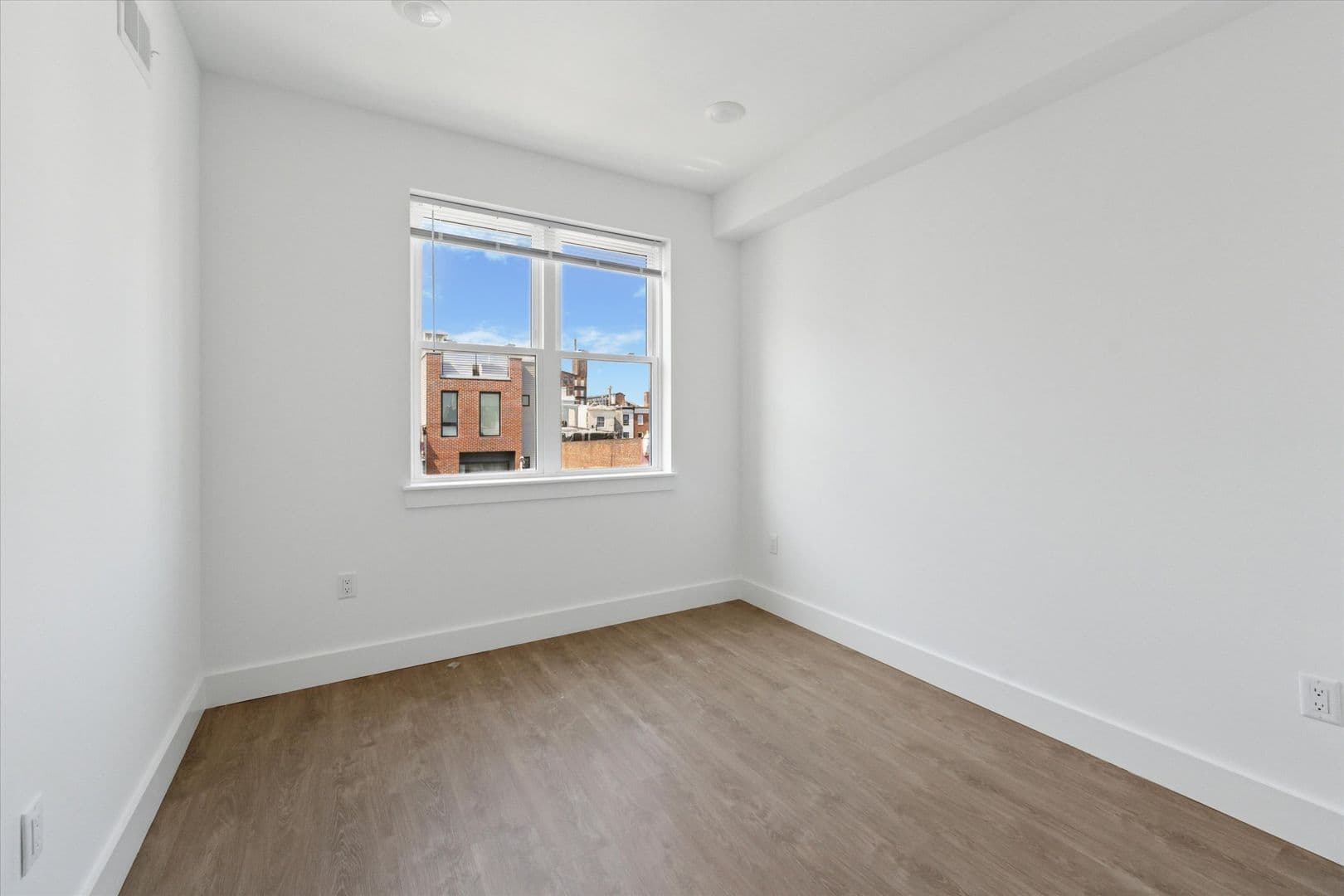 Philadelphia Apartment: 2520 N Front Street