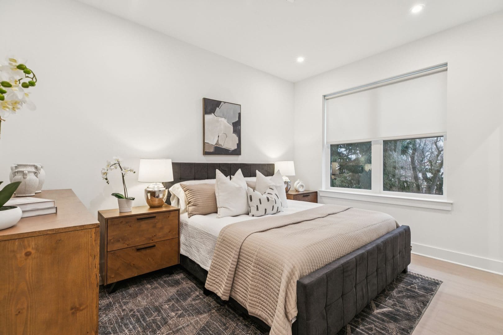Philadelphia Apartment: 20-30 W Allens Ln
