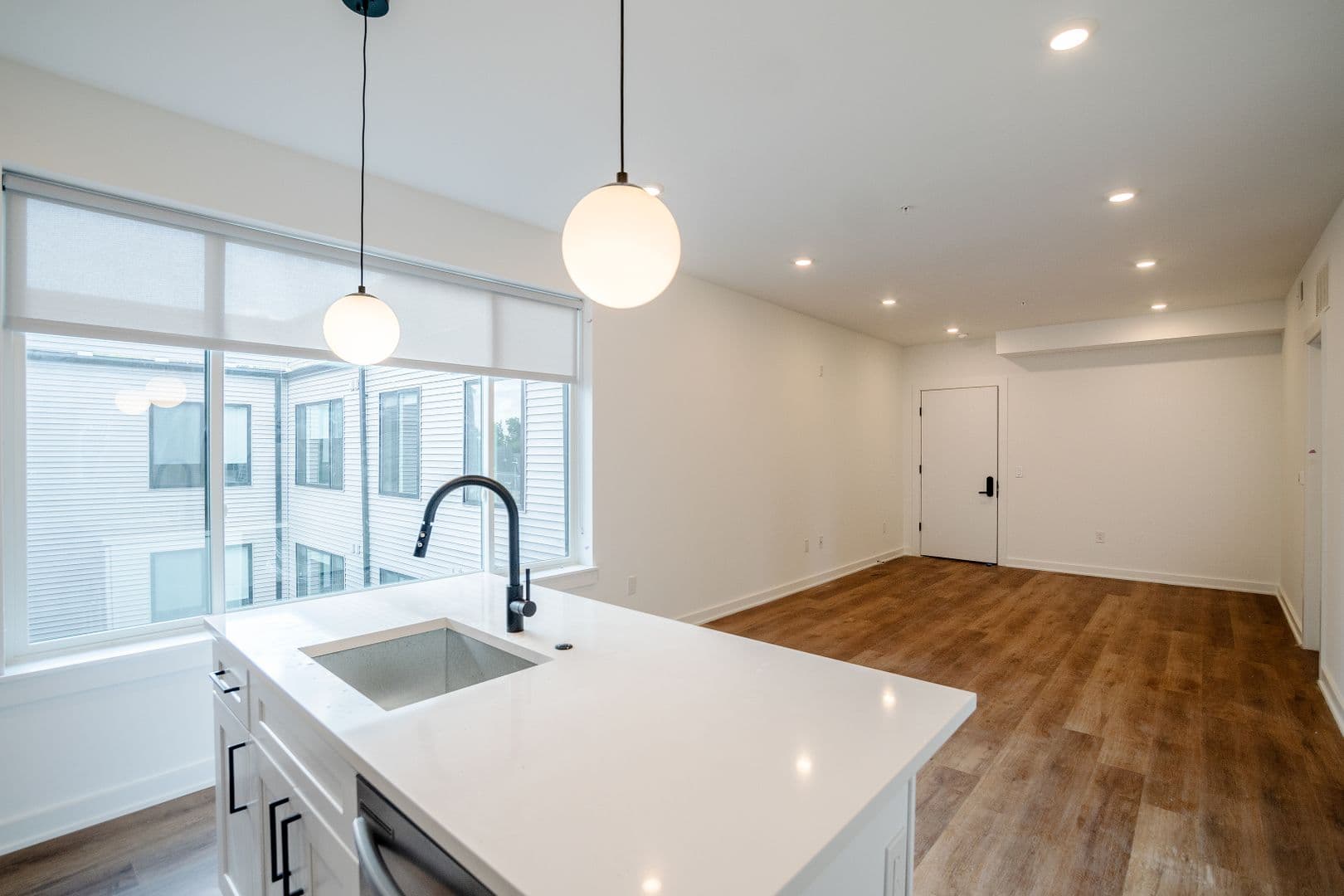 Philadelphia Apartment: 5904 Germantown Ave