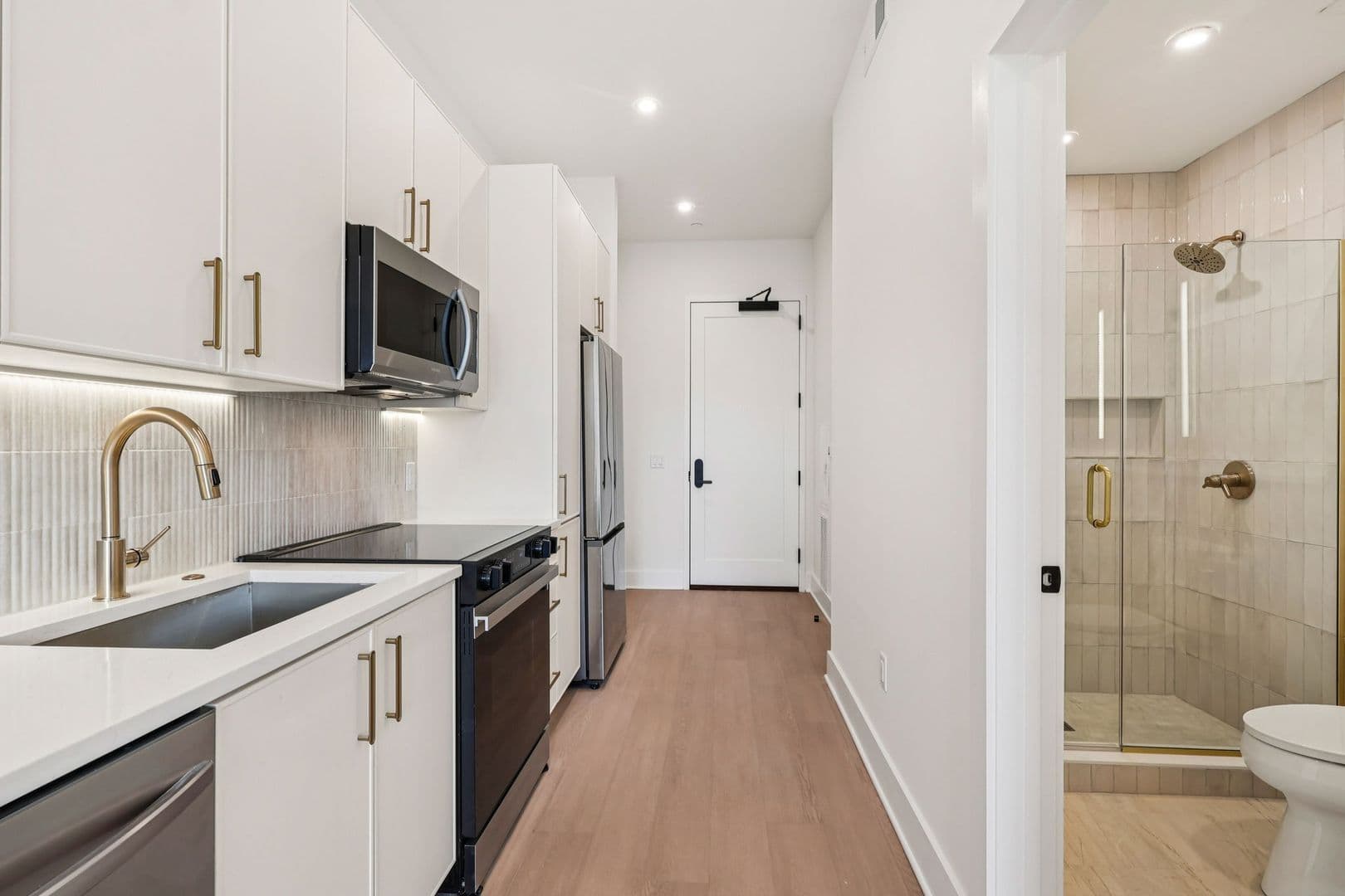 Philadelphia Apartment: 20-30 W Allens Ln